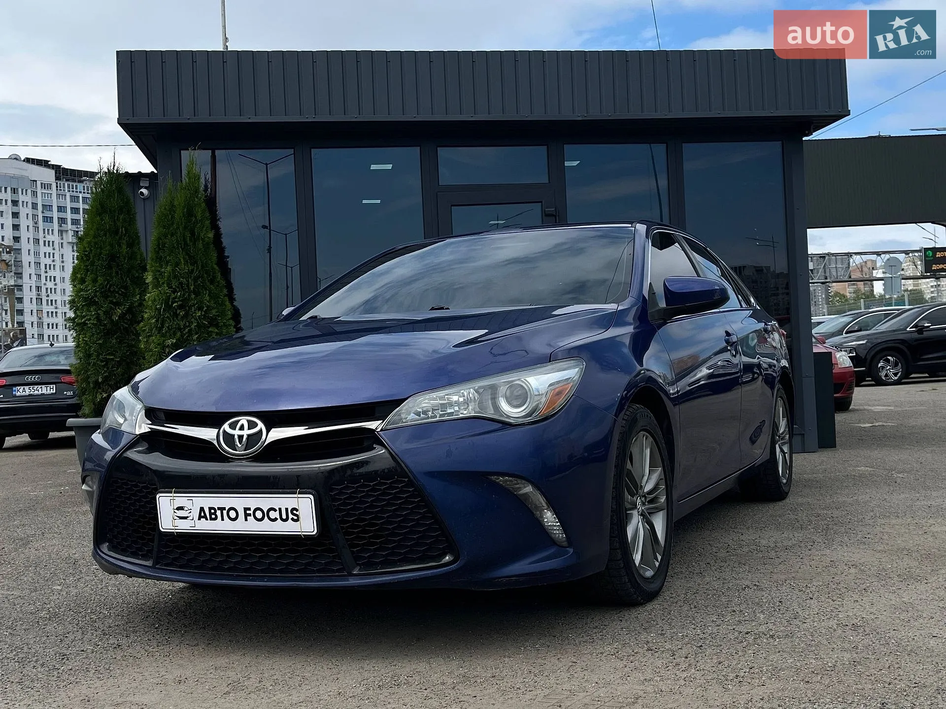 2014 Toyota Camry - мініатюра 4