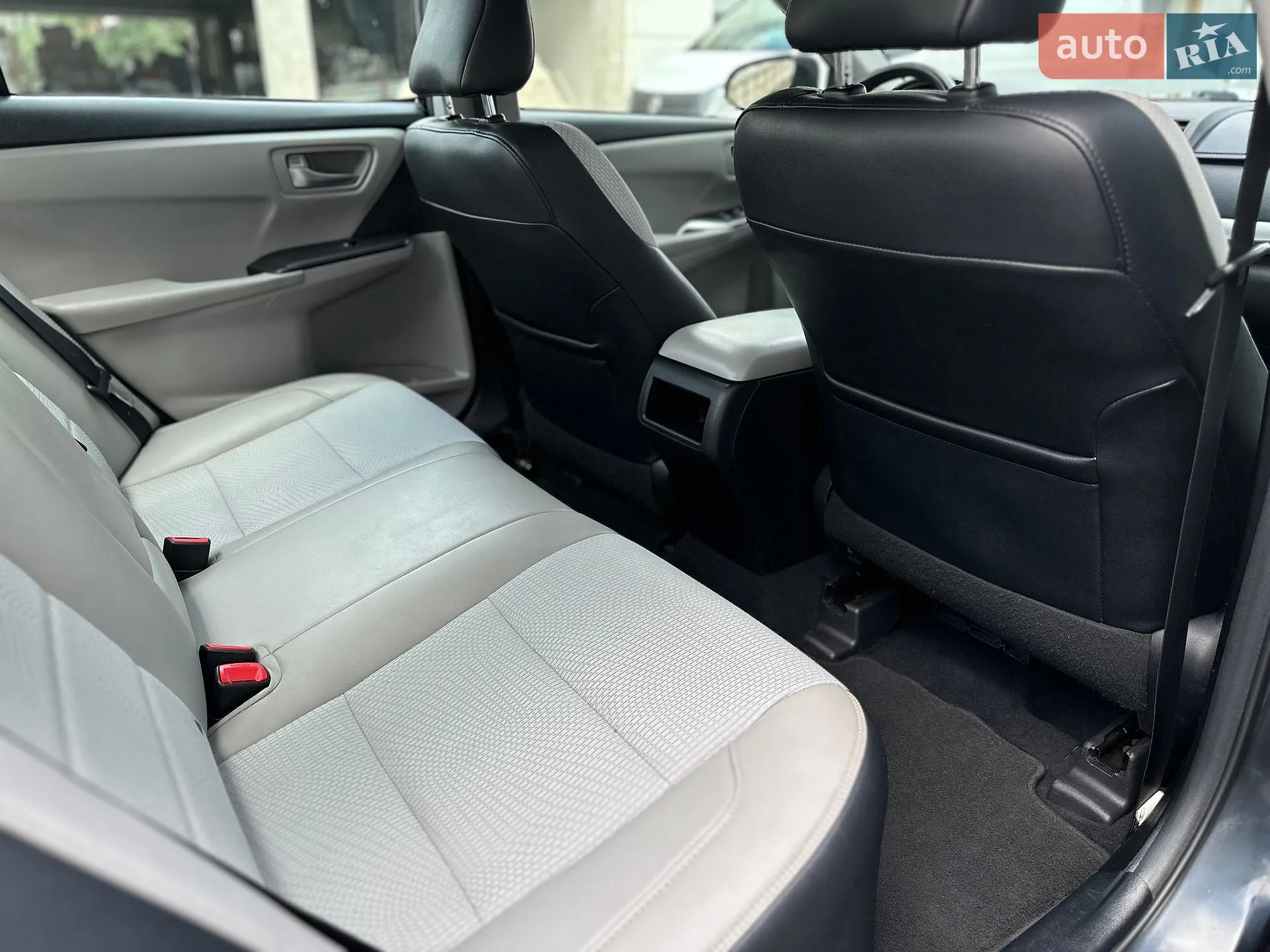 2017 Toyota Camry - мініатюра 7