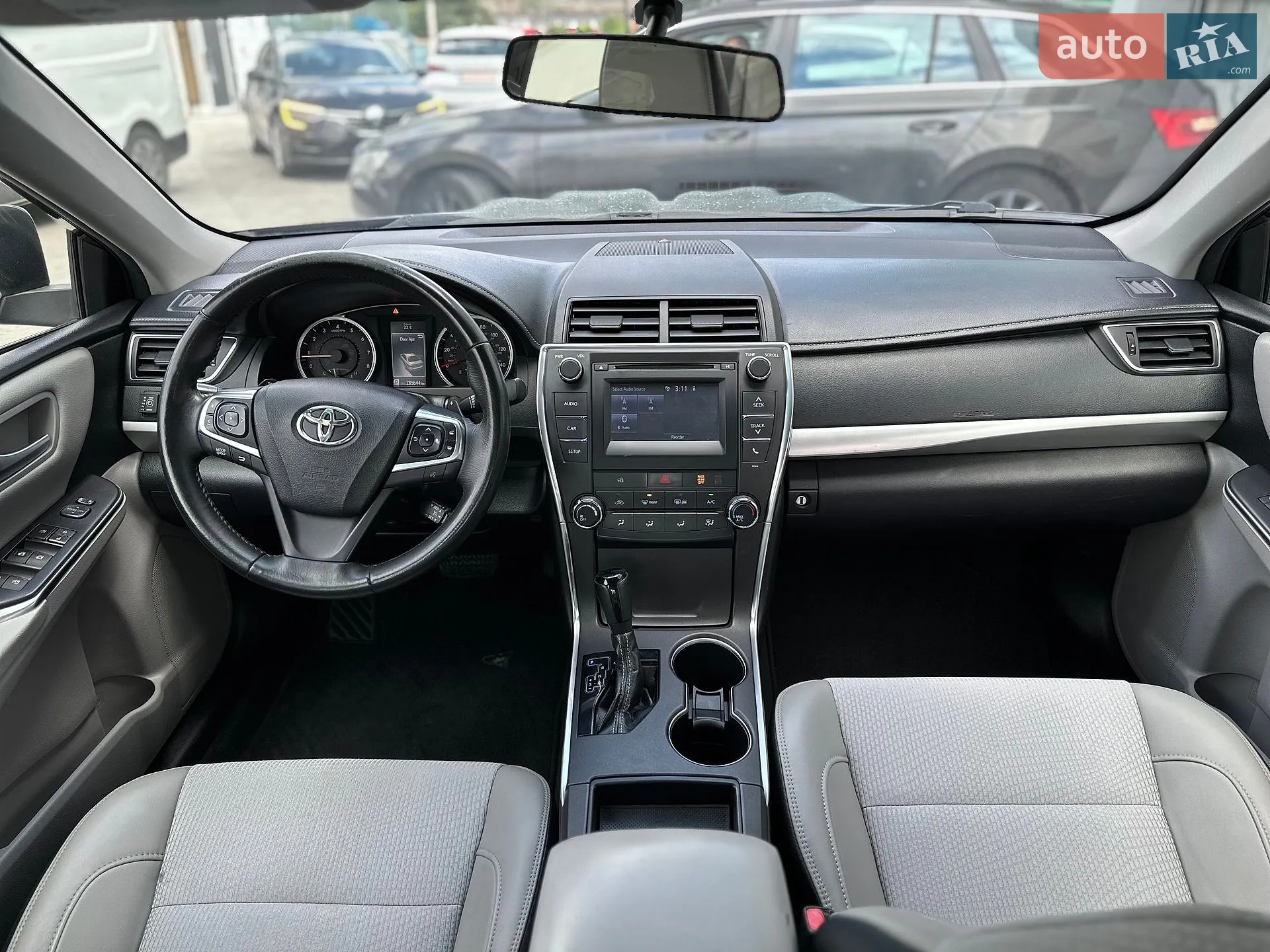 2017 Toyota Camry - мініатюра 13