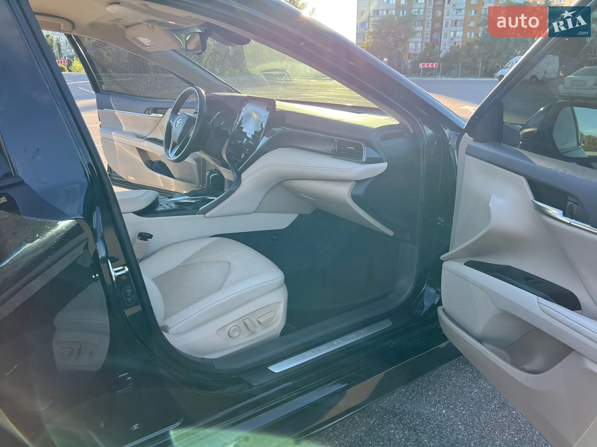 2023 Toyota Camry - мініатюра 14