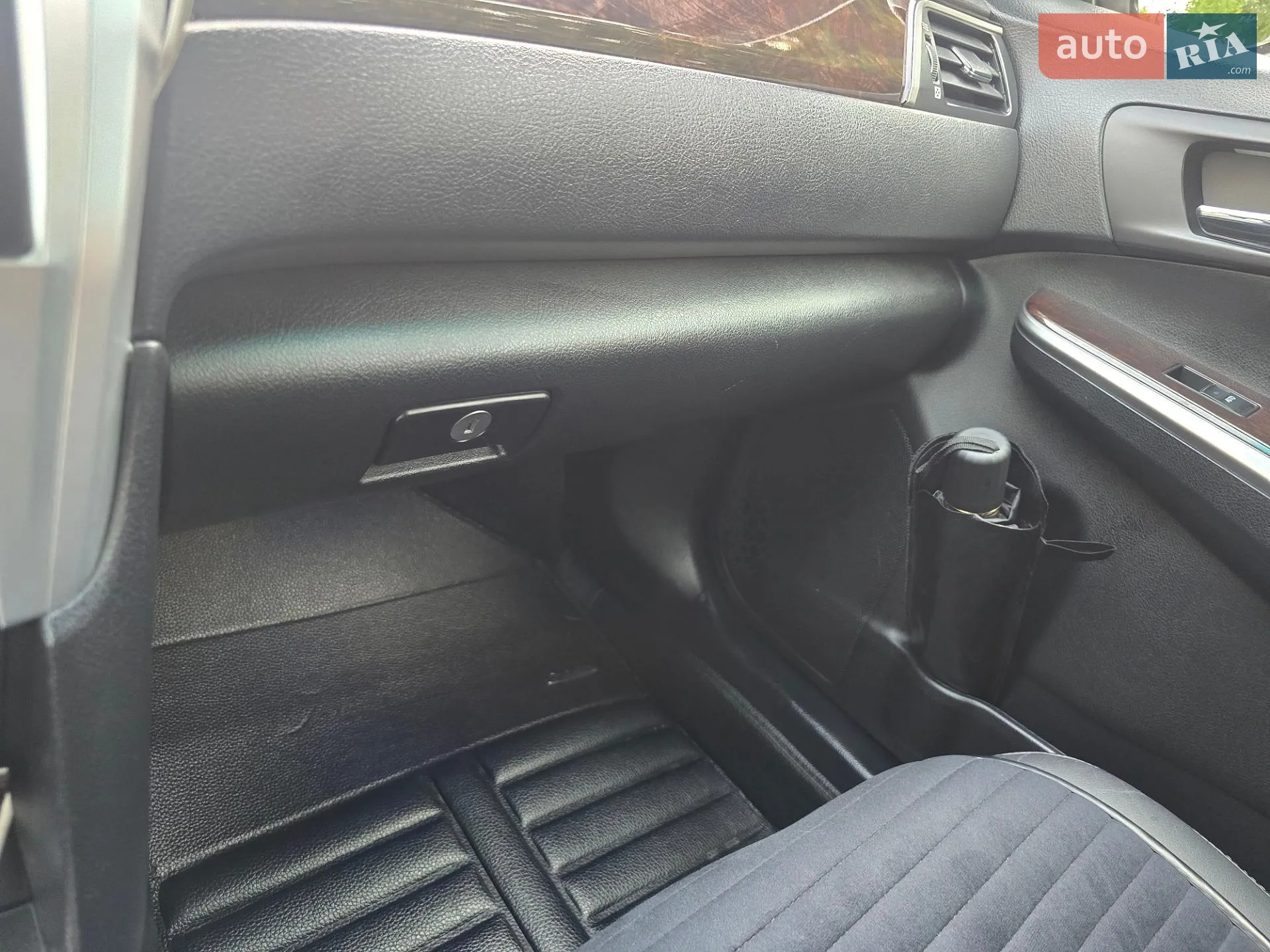 2015 Toyota Camry - мініатюра 3