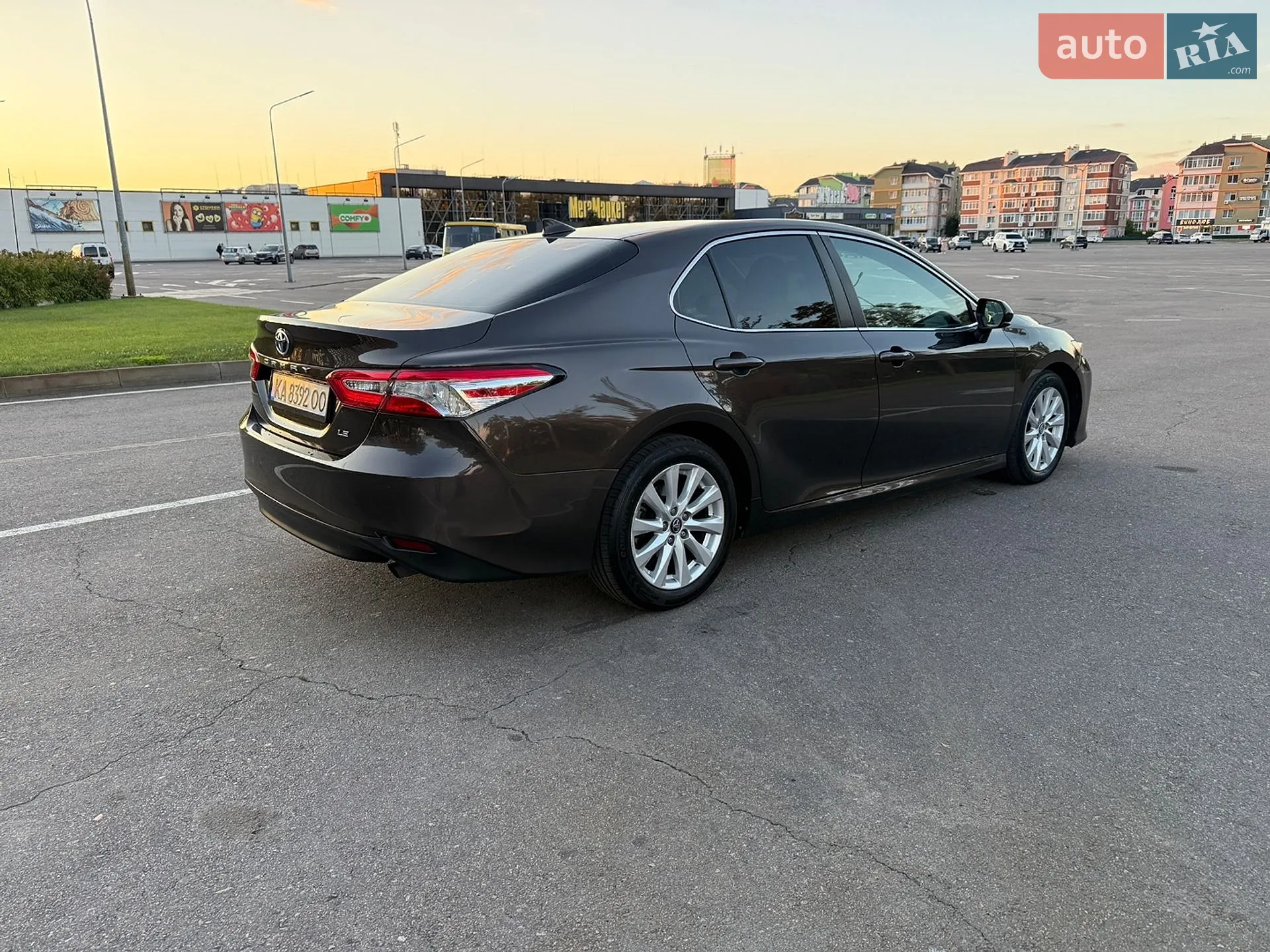 2018 Toyota Camry - мініатюра 14