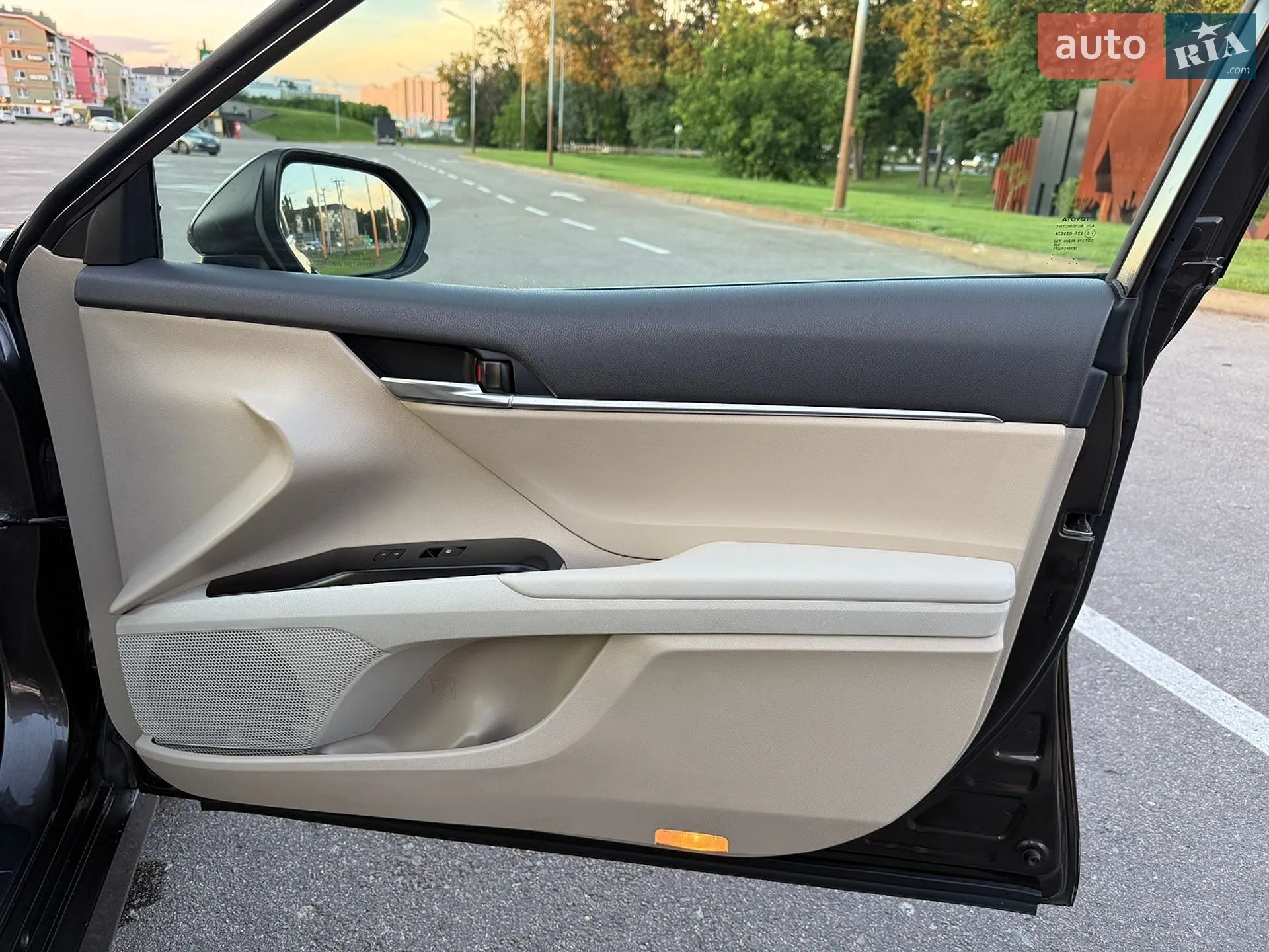 2018 Toyota Camry - мініатюра 52