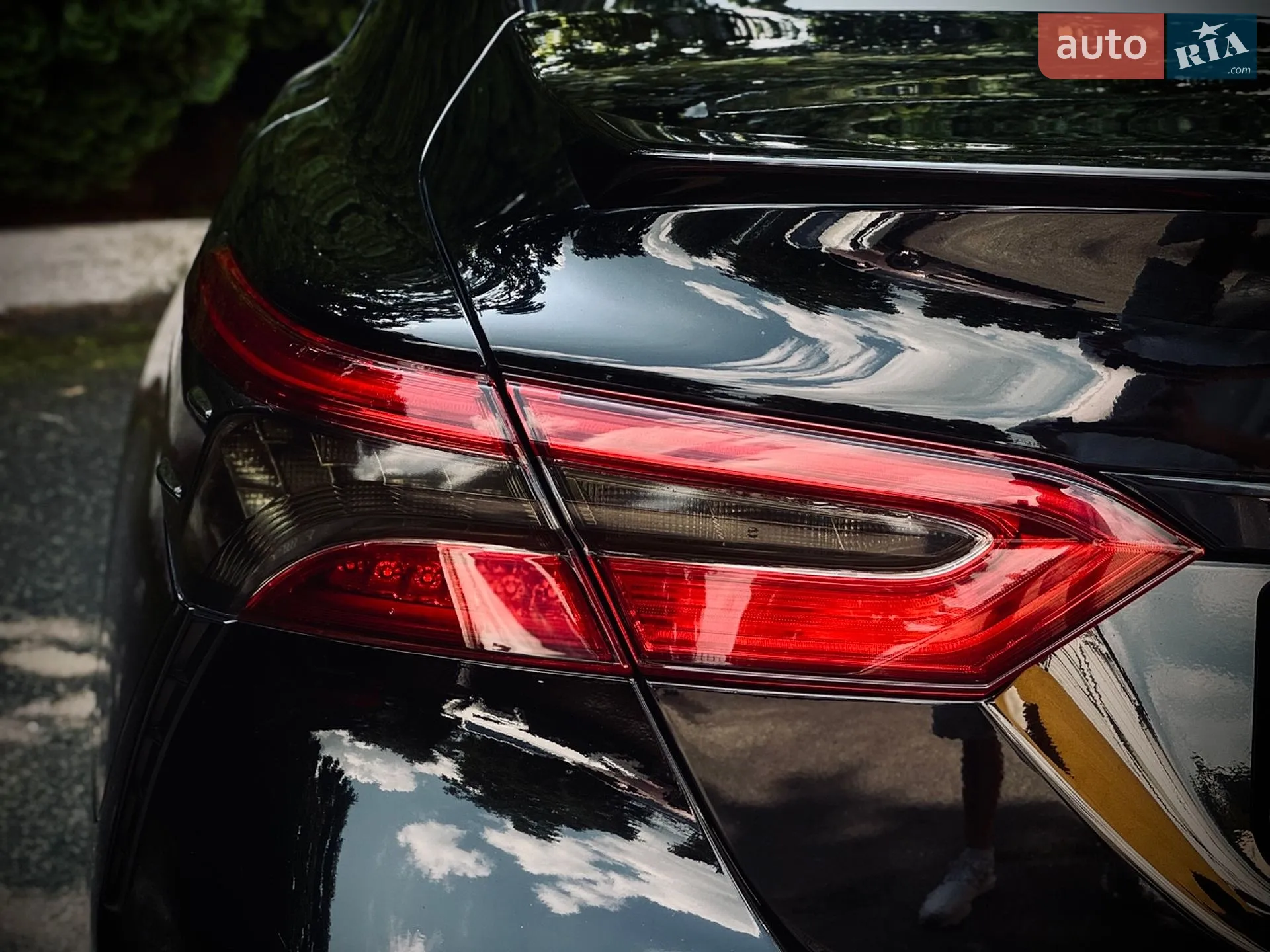 2018 Toyota Camry - мініатюра 16