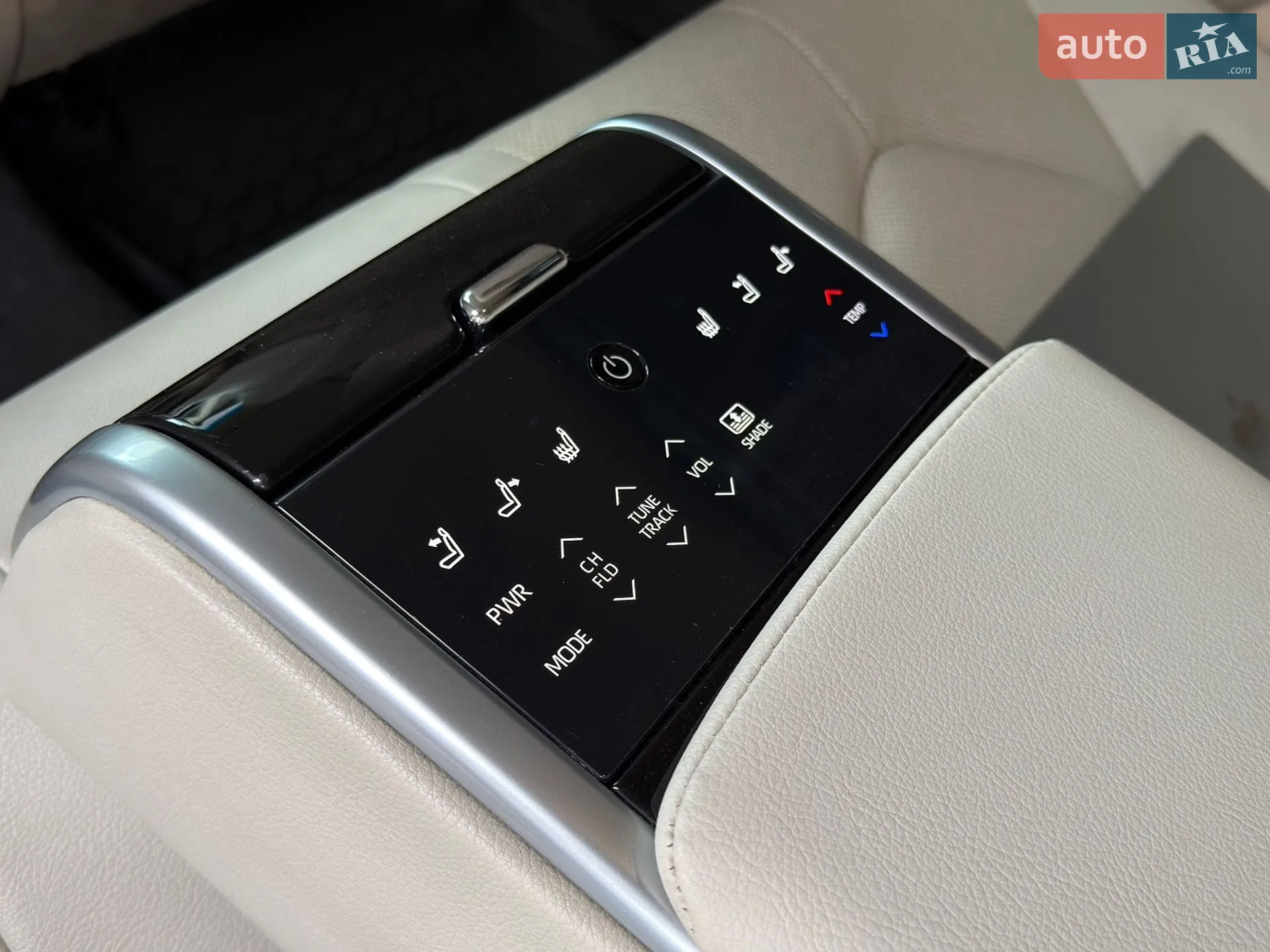 2022 Toyota Camry - мініатюра 11