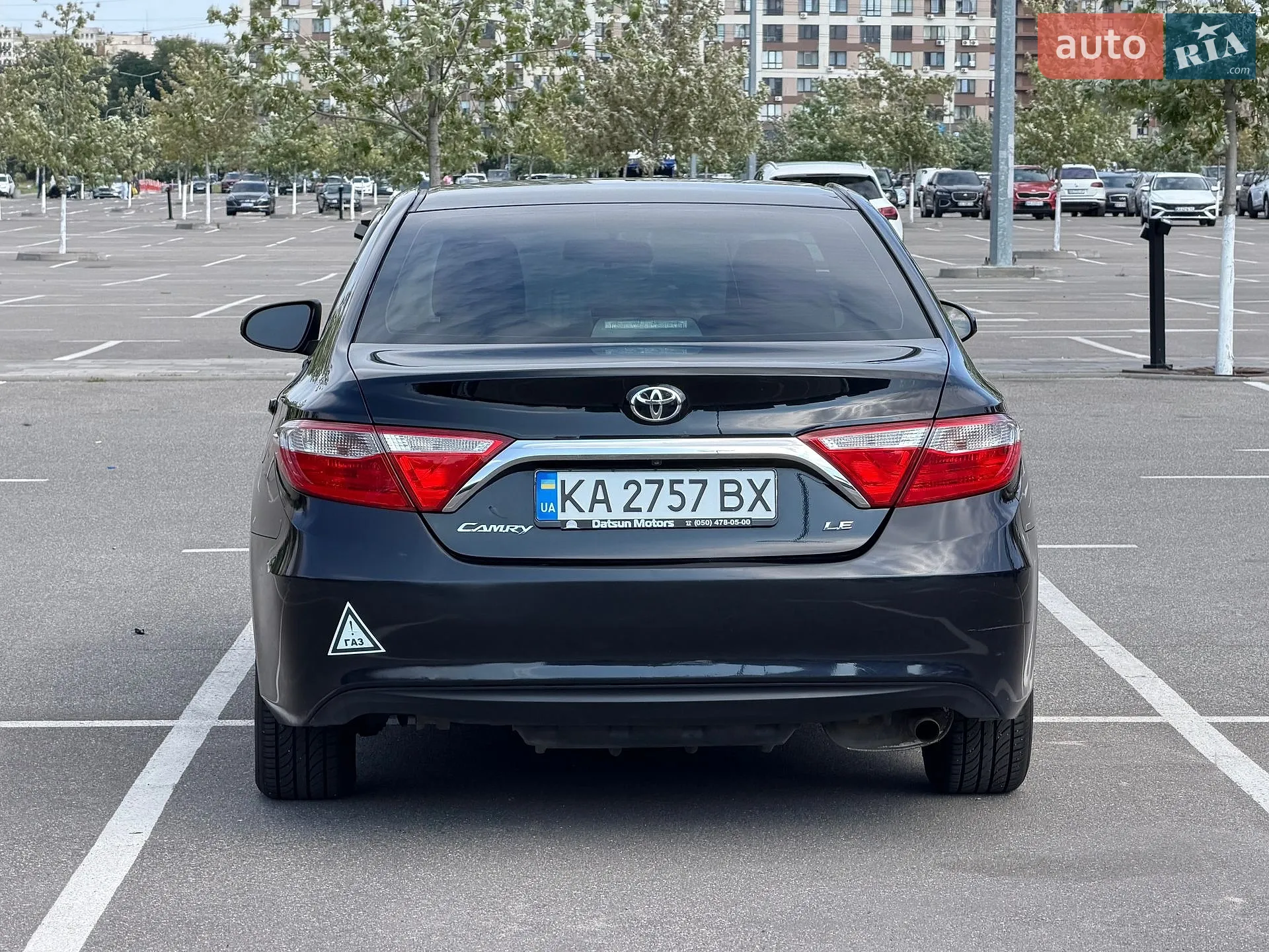 2016 Toyota Camry - мініатюра 4