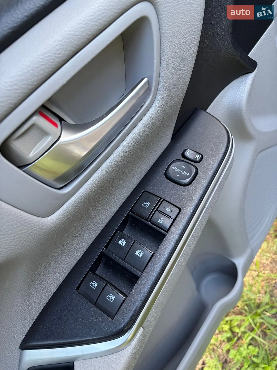 2015 Toyota Camry - мініатюра 9