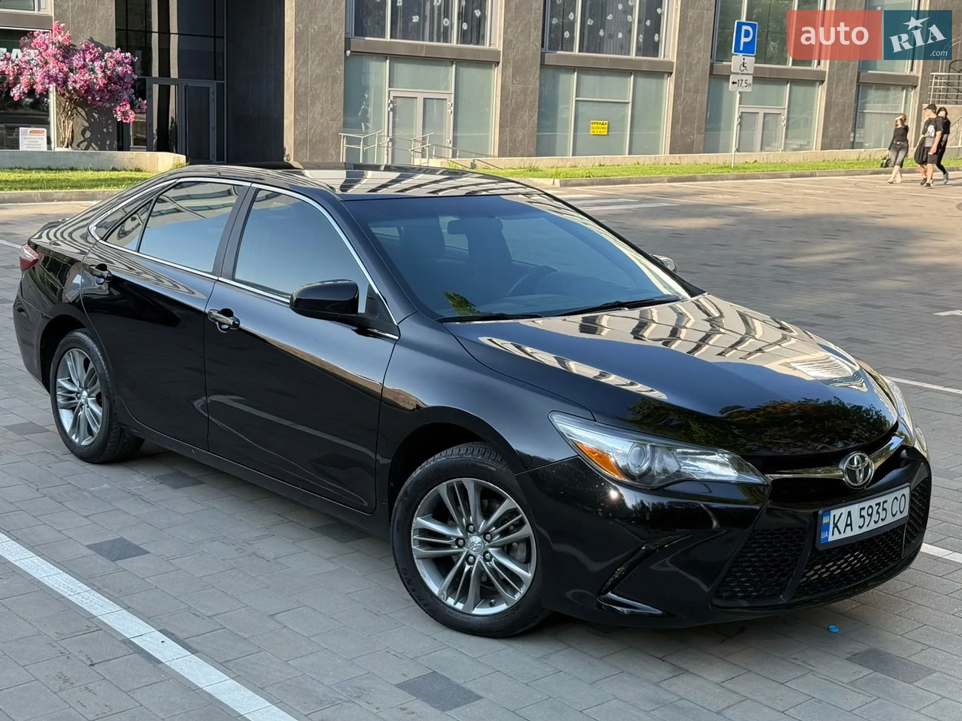 2016 Toyota Camry - мініатюра 3