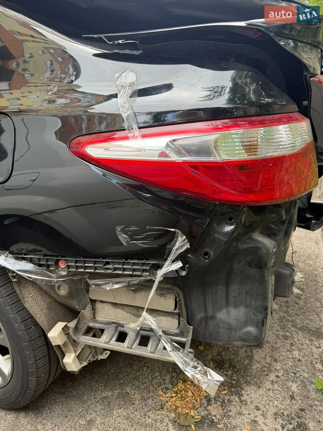 2014 Toyota Camry - мініатюра 2