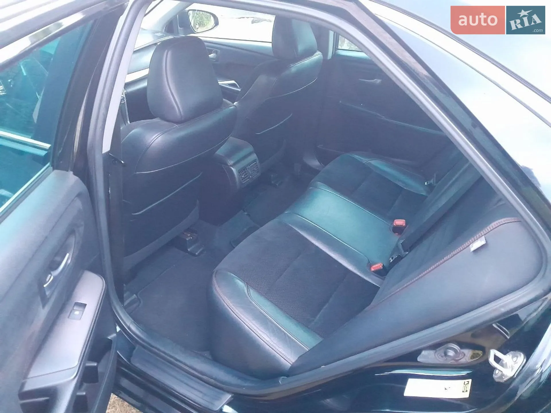 2014 Toyota Camry - мініатюра 8