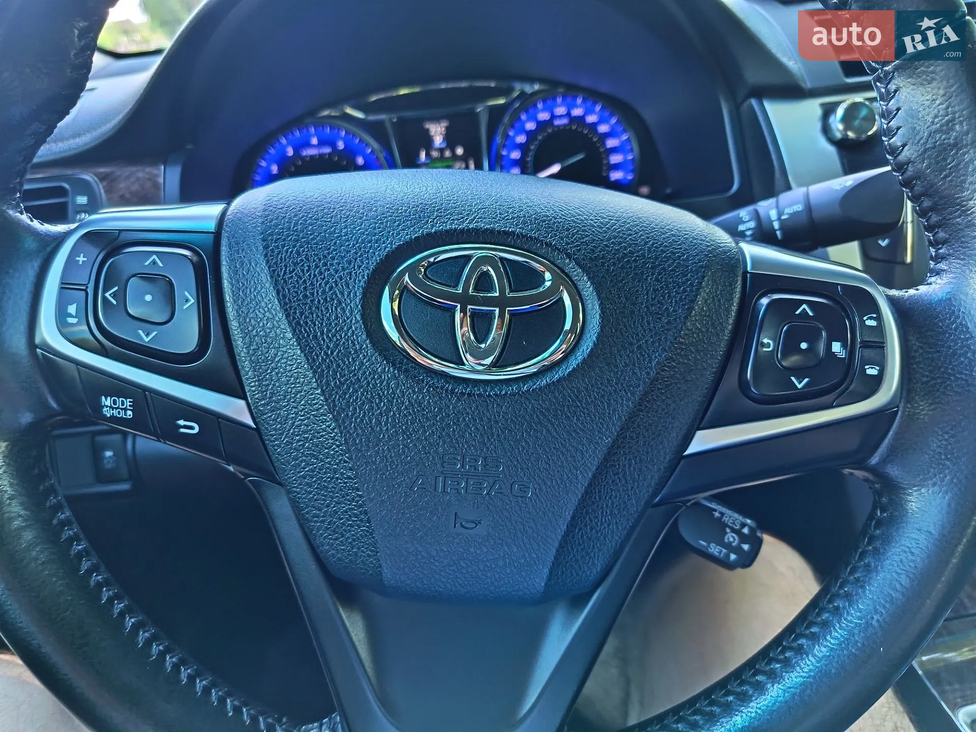 2017 Toyota Camry - мініатюра 2
