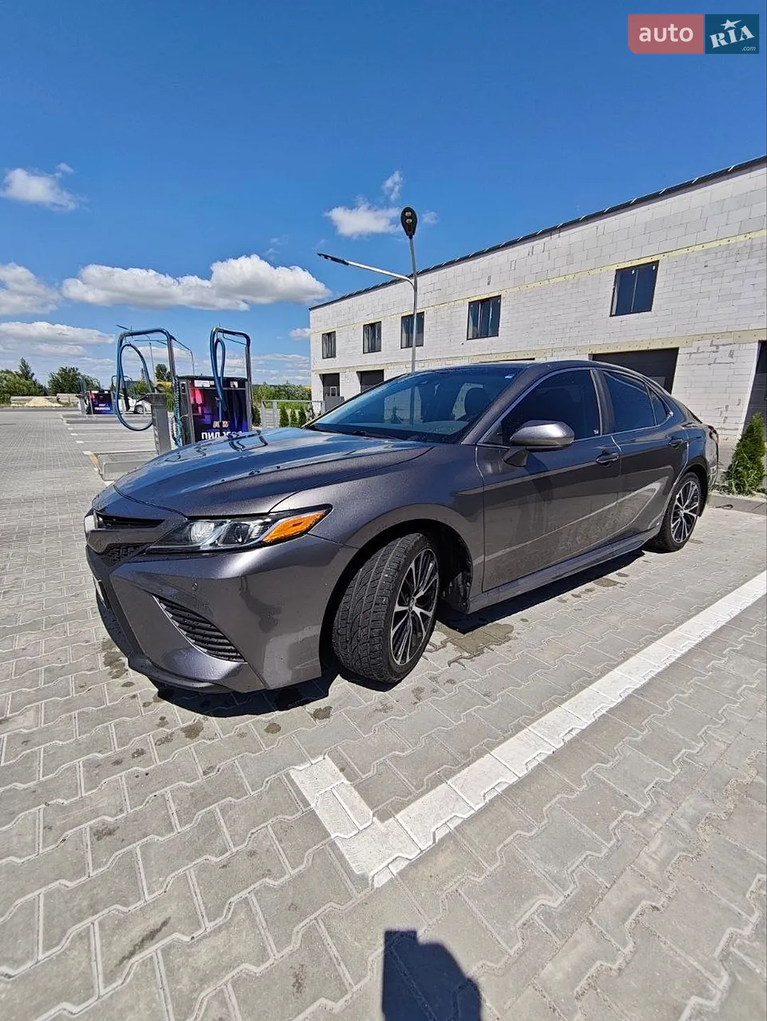 2018 Toyota Camry - мініатюра 9