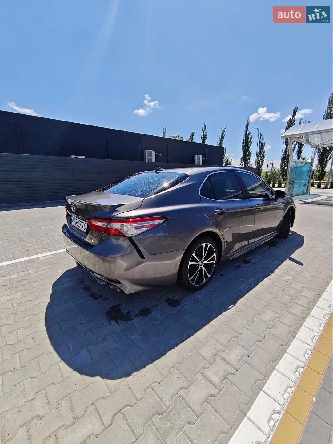 2018 Toyota Camry - мініатюра 16