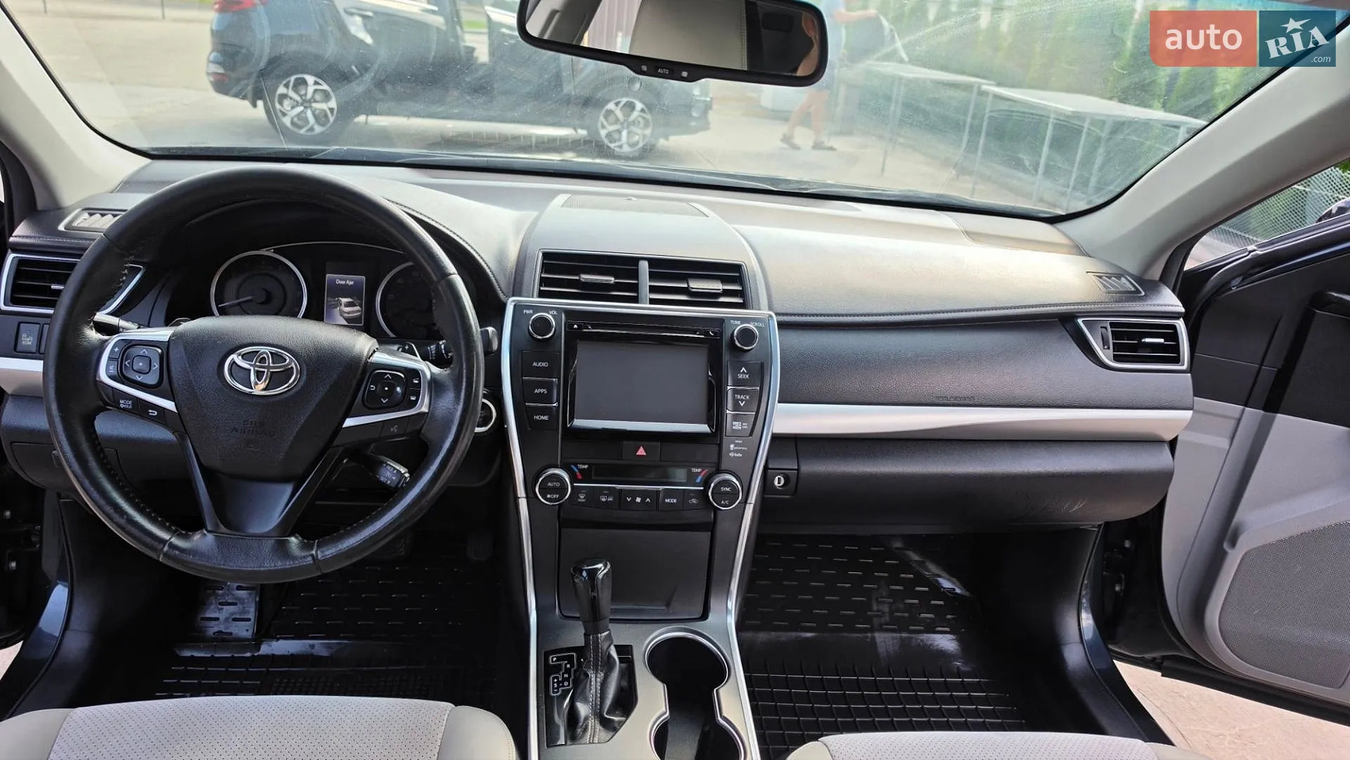 2014 Toyota Camry - мініатюра 18