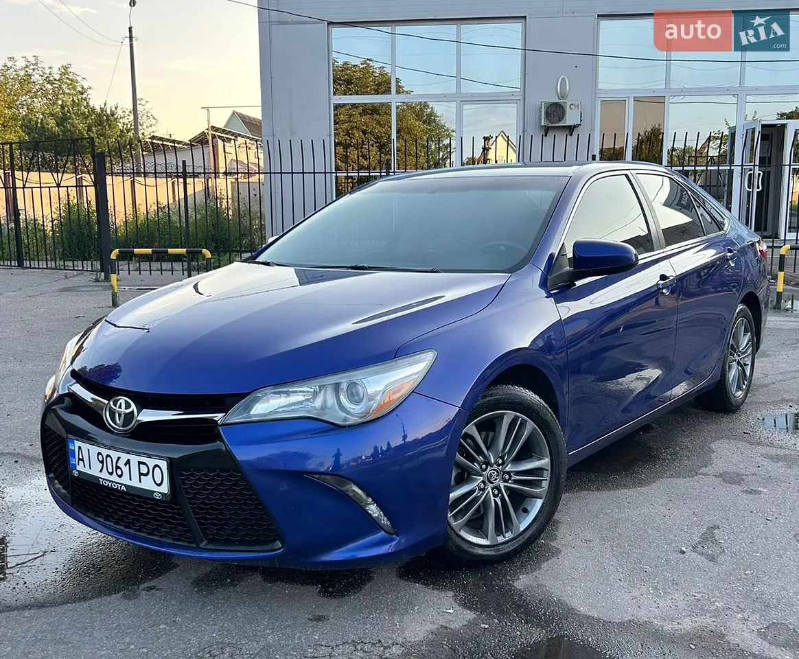 2016 Toyota Camry - мініатюра 12
