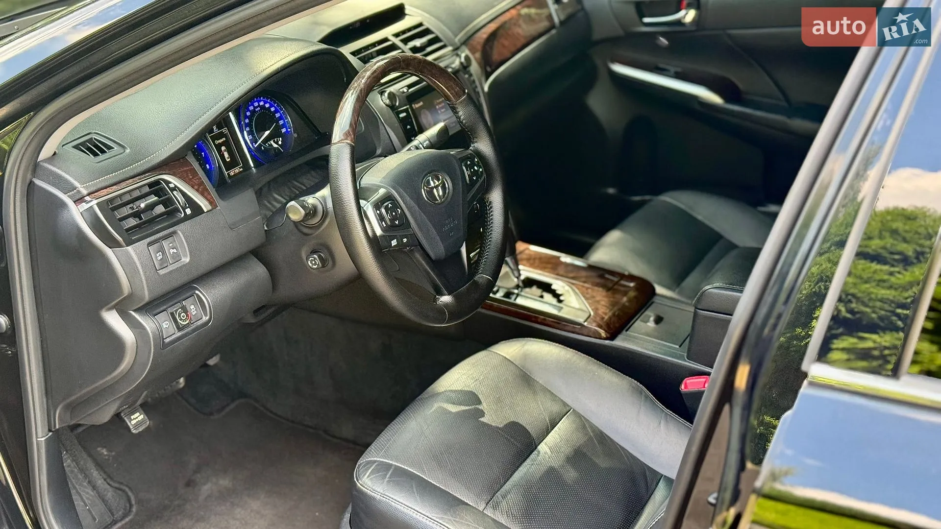 2014 Toyota Camry - мініатюра 17