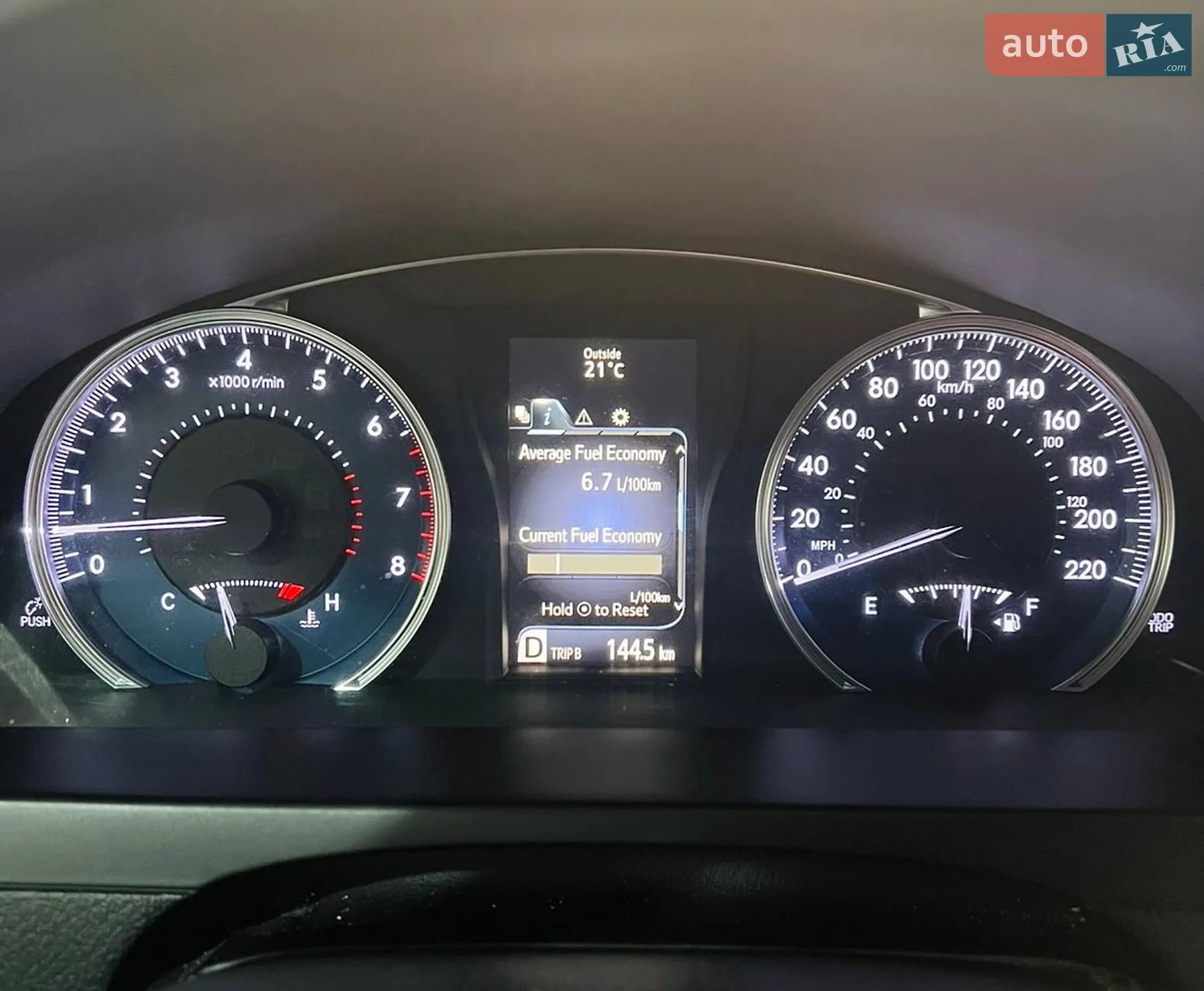 2016 Toyota Camry - мініатюра 10