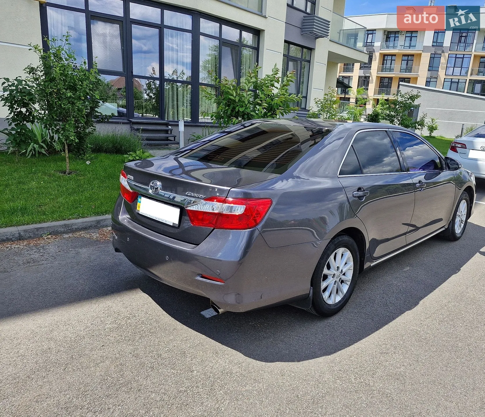 2012 Toyota Camry - мініатюра 10