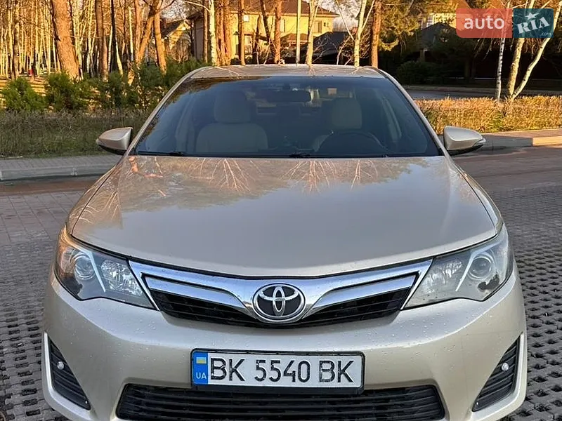 Toyota Camry 2011