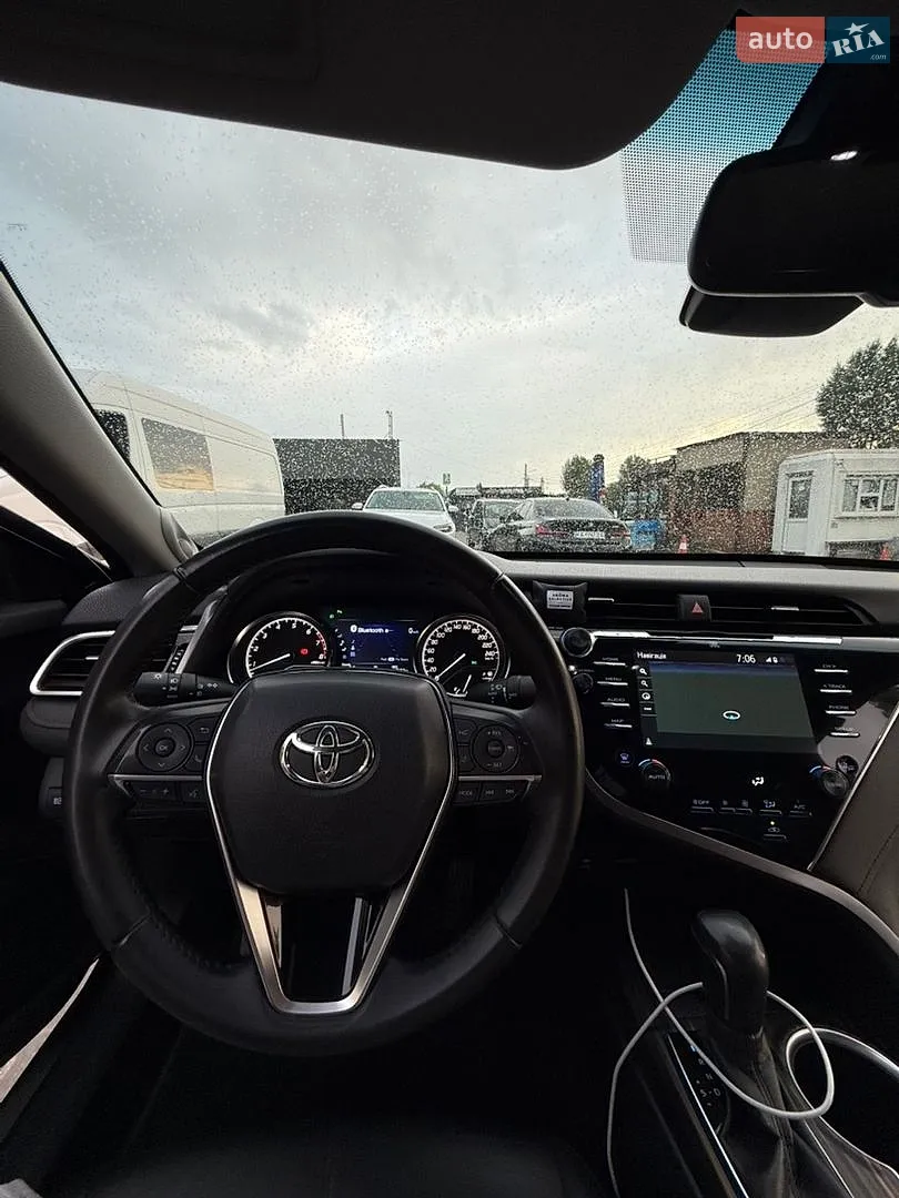 2017 Toyota Camry - мініатюра 13