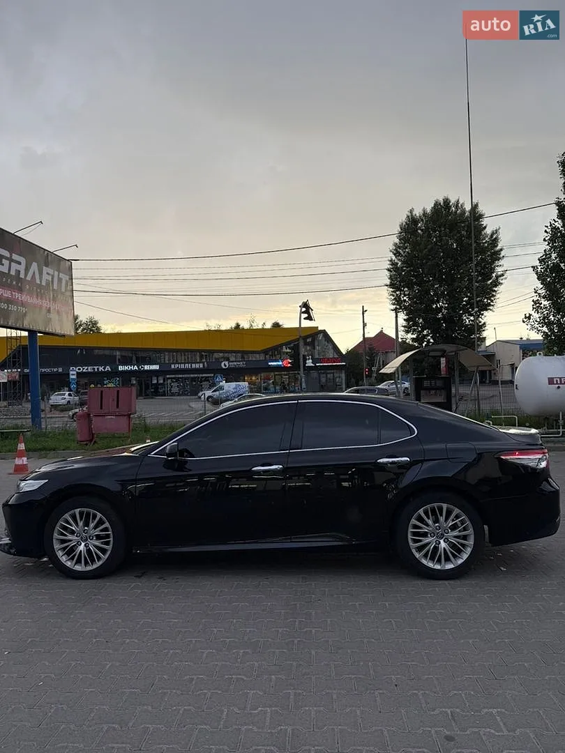 2017 Toyota Camry - мініатюра 6