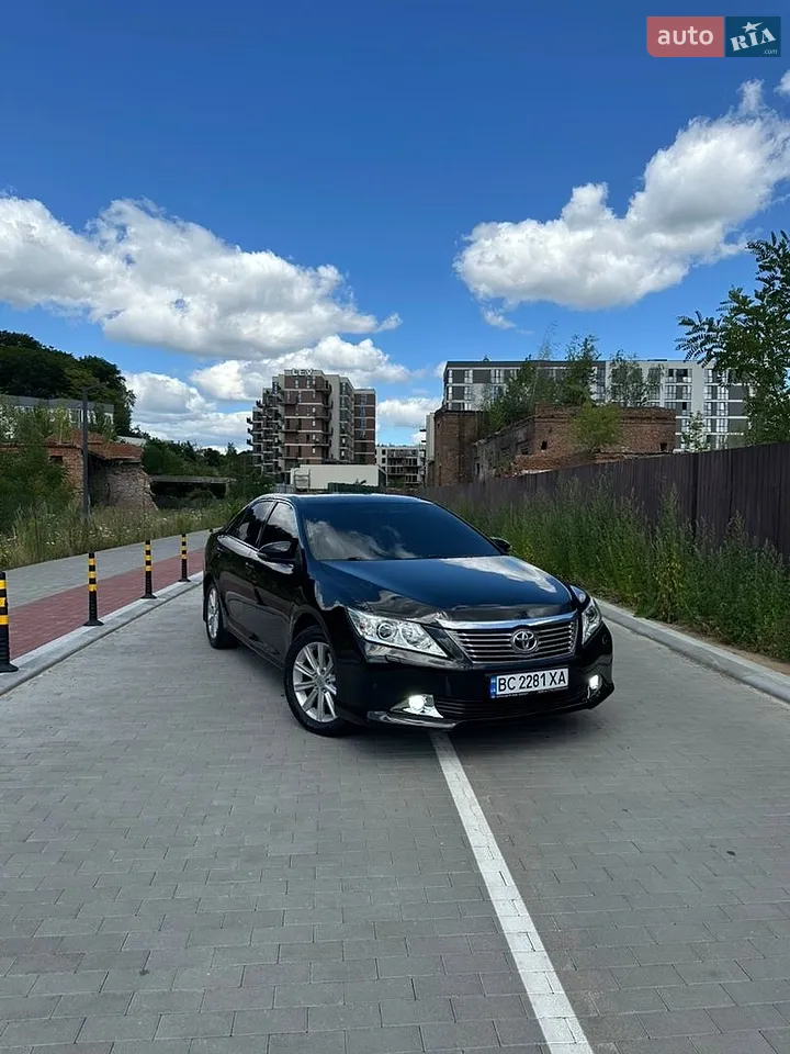 2013 Toyota Camry - мініатюра 13
