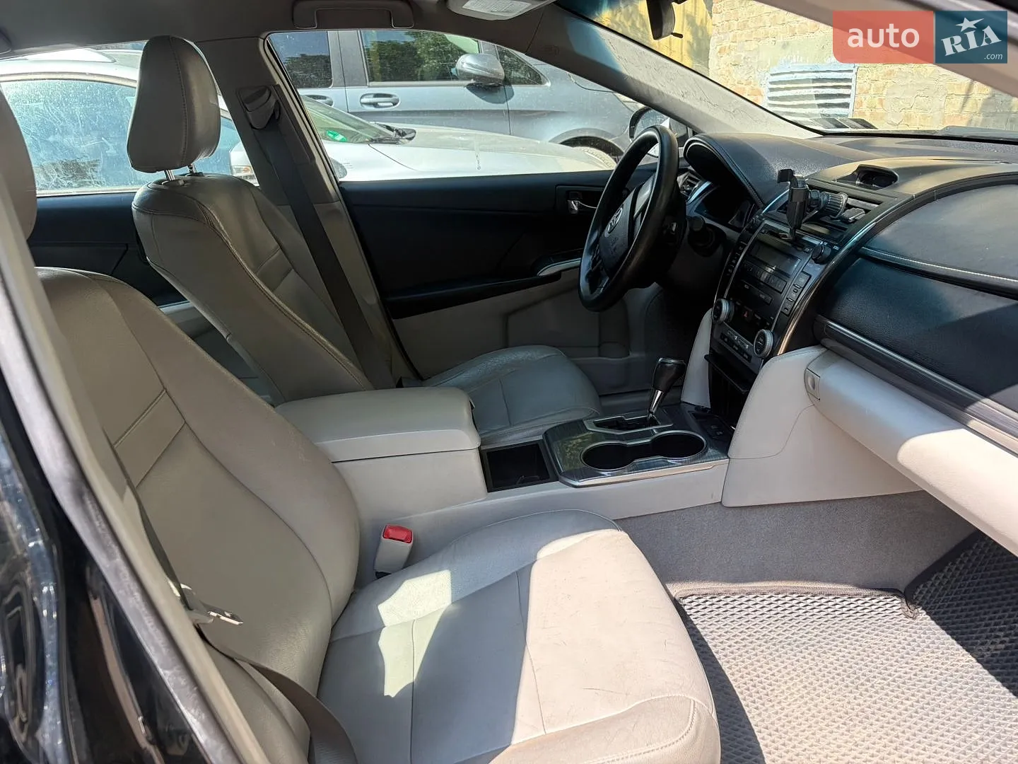 2012 Toyota Camry - мініатюра 3