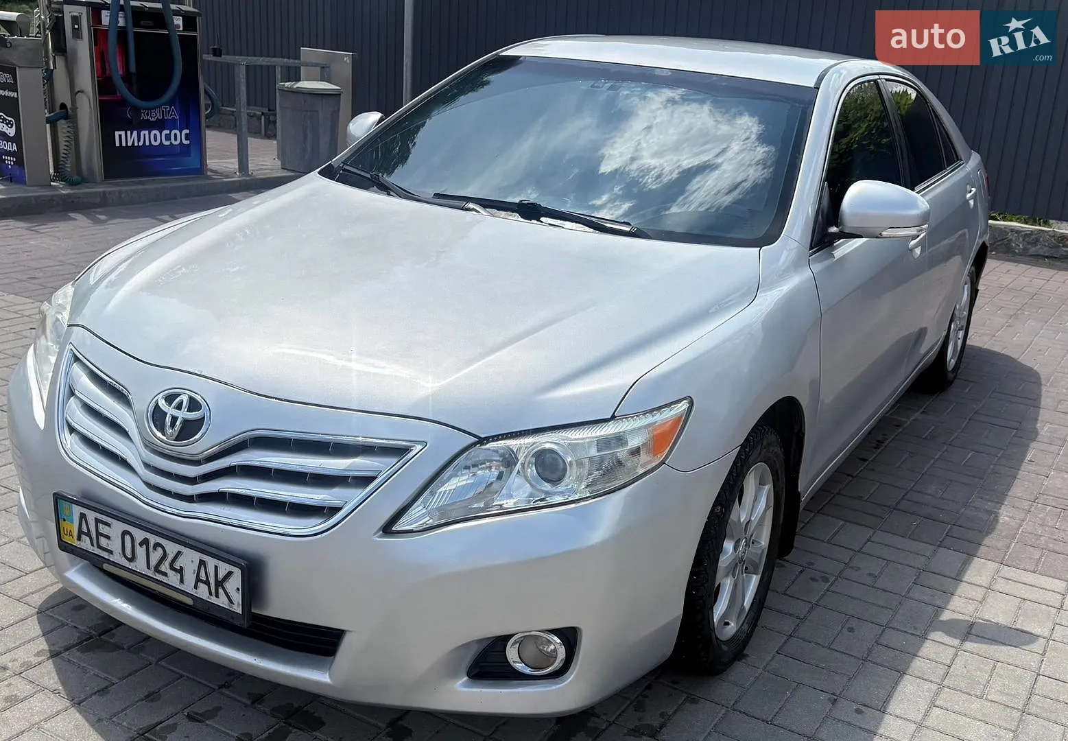 2010 Toyota Camry - мініатюра 2