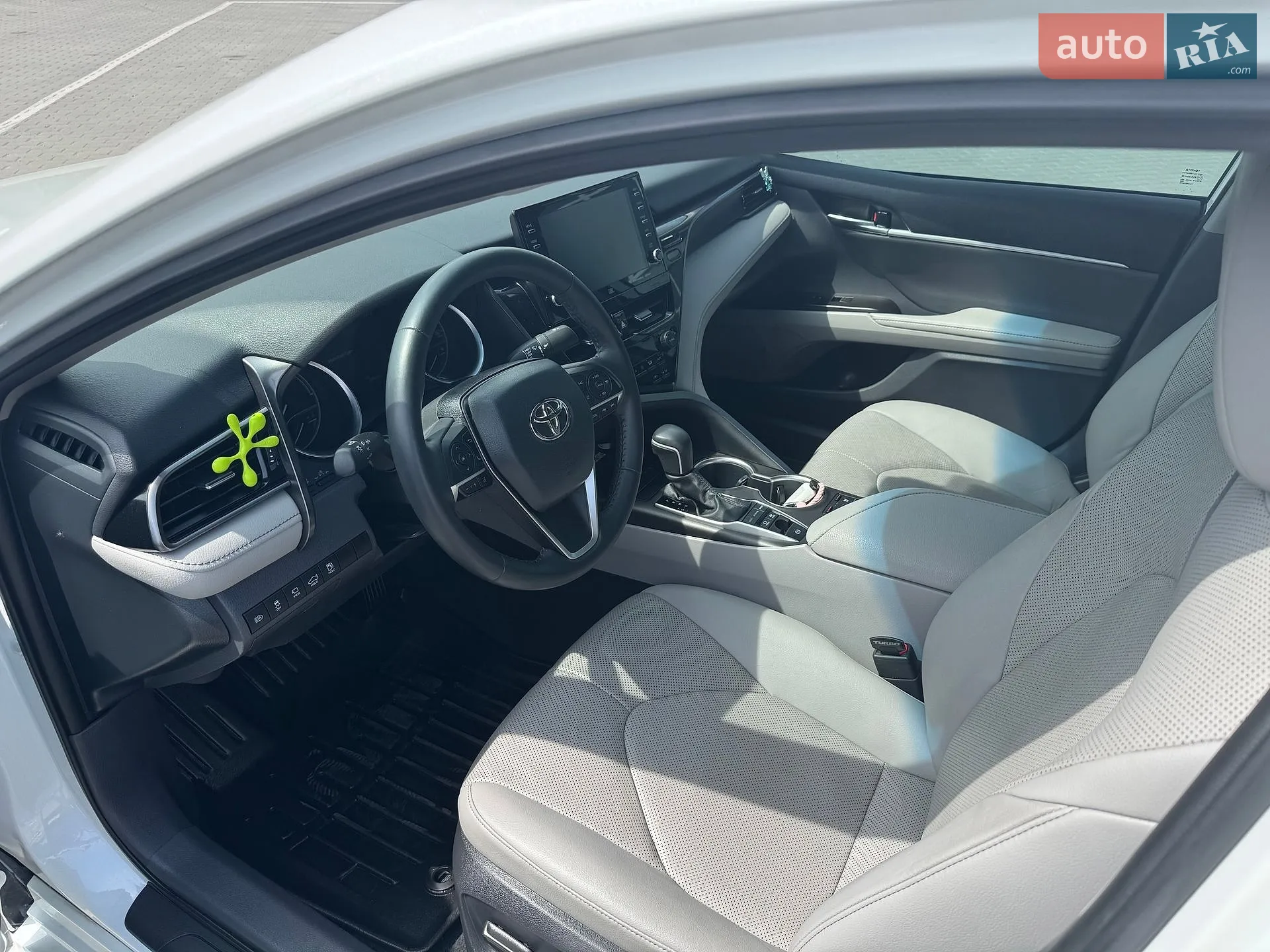 2022 Toyota Camry - мініатюра 23