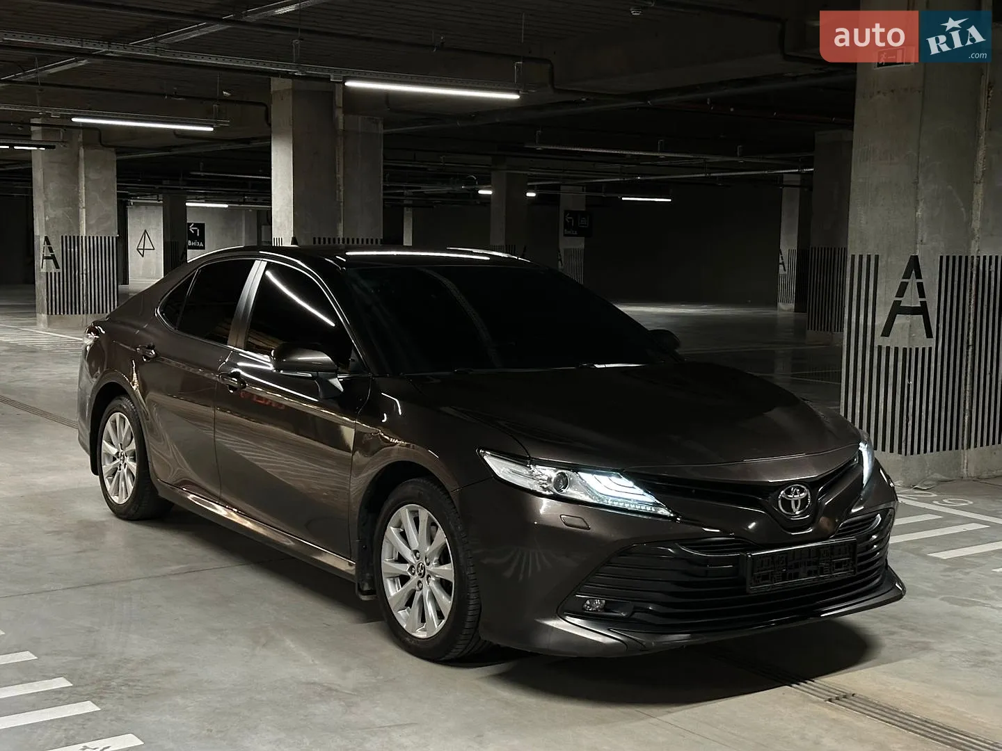 2018 Toyota Camry - мініатюра 7
