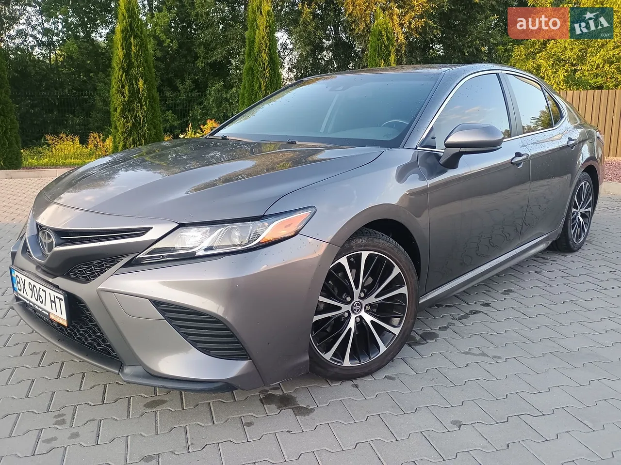 2018 Toyota Camry - мініатюра 21