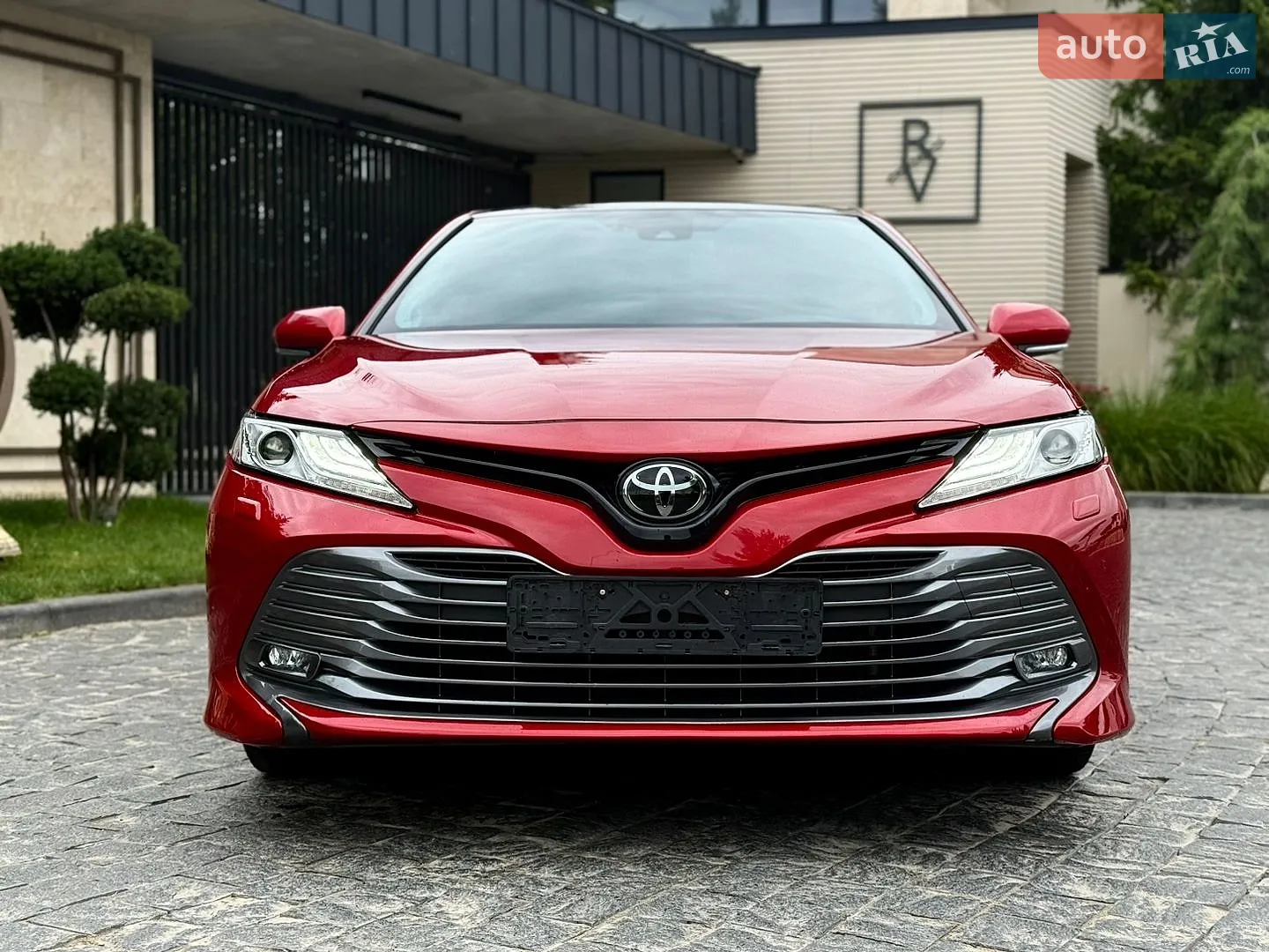 2019 Toyota Camry - мініатюра 3
