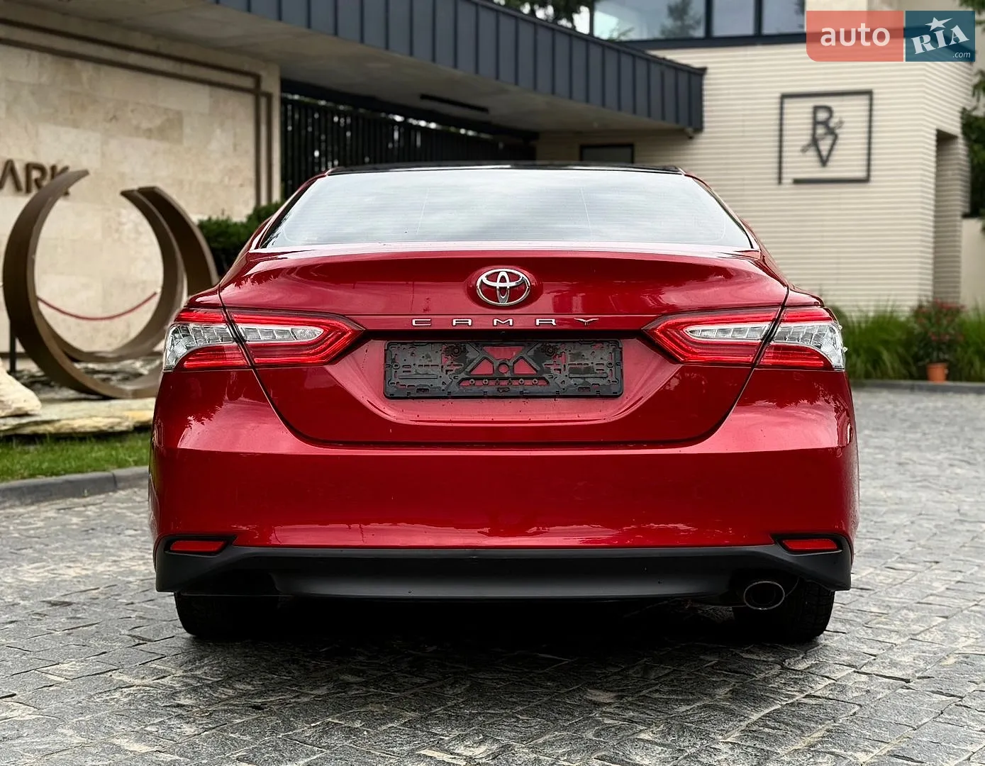 2019 Toyota Camry - мініатюра 16