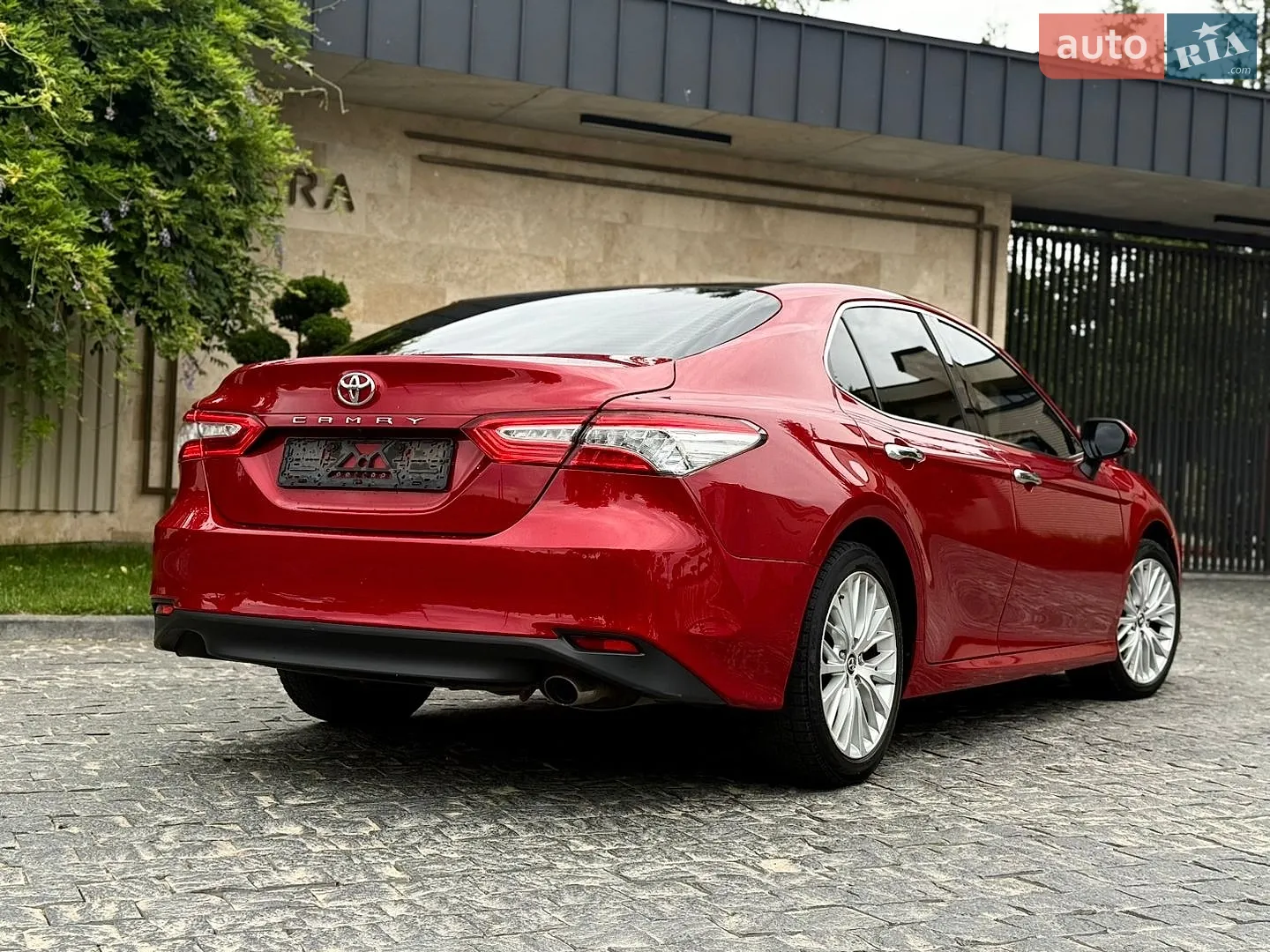 2019 Toyota Camry - мініатюра 17