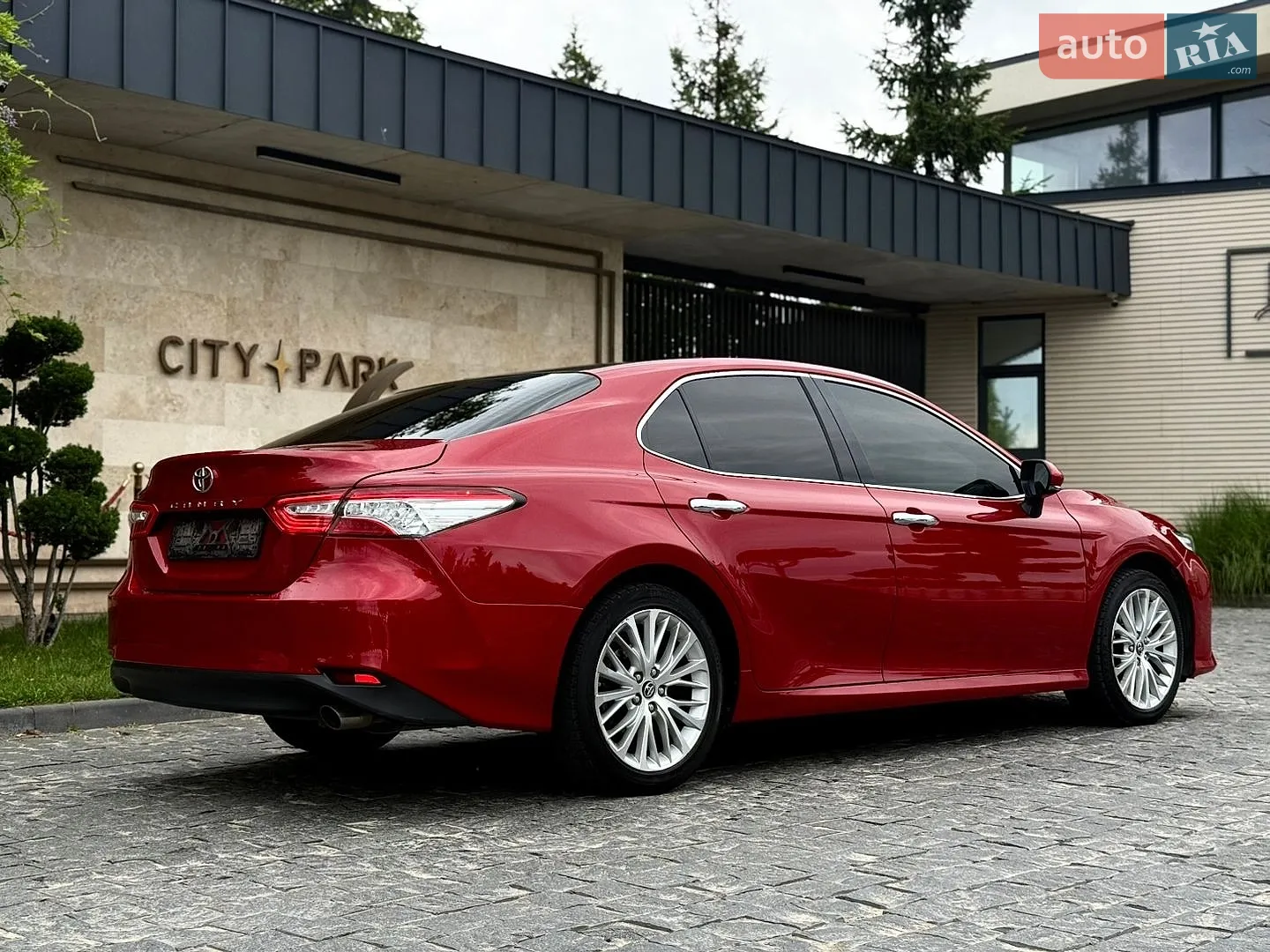 2019 Toyota Camry - мініатюра 20