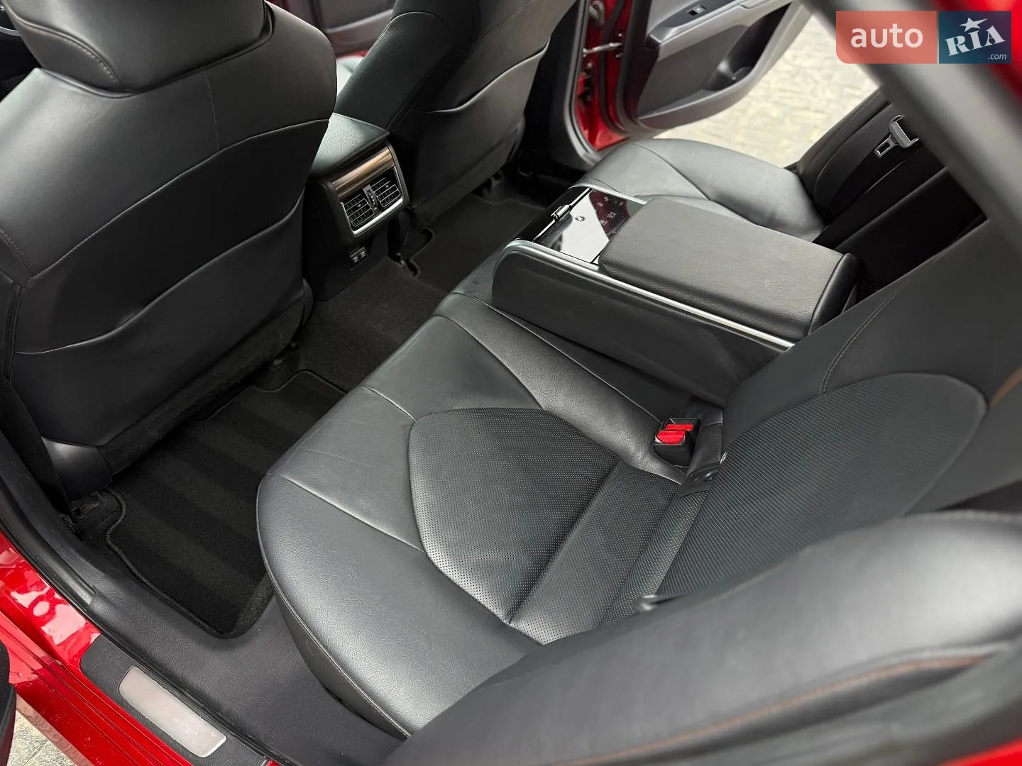 2019 Toyota Camry - мініатюра 46