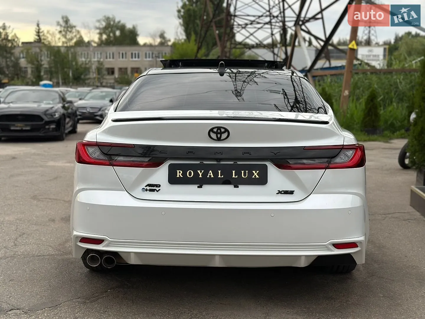 2025 Toyota Camry - мініатюра 11