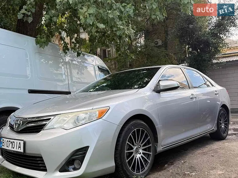 Toyota Camry 2014
