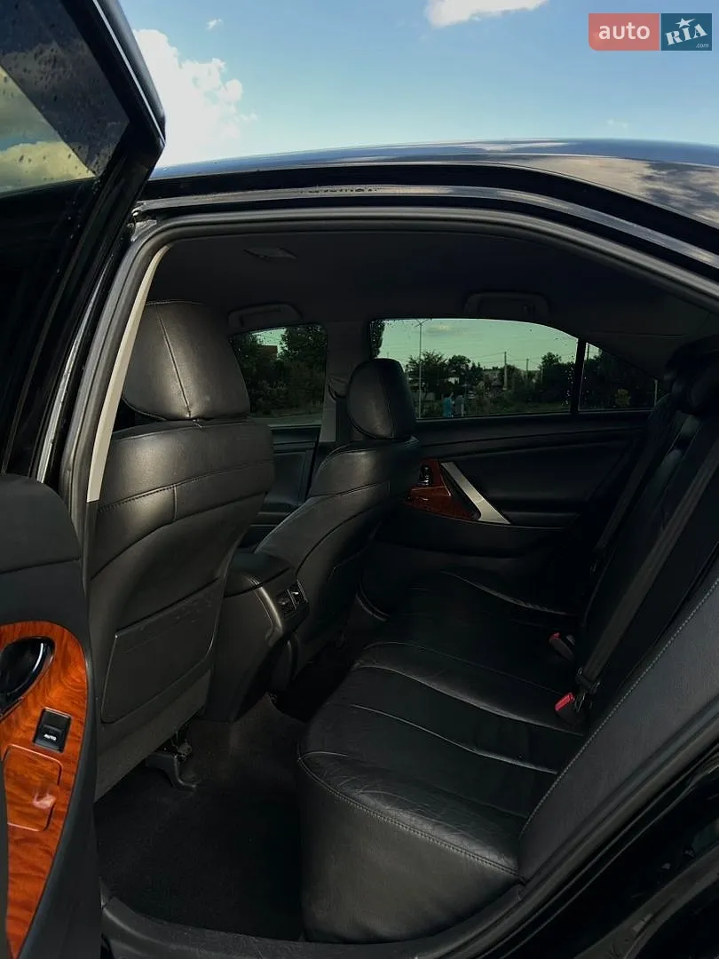 2010 Toyota Camry - мініатюра 18
