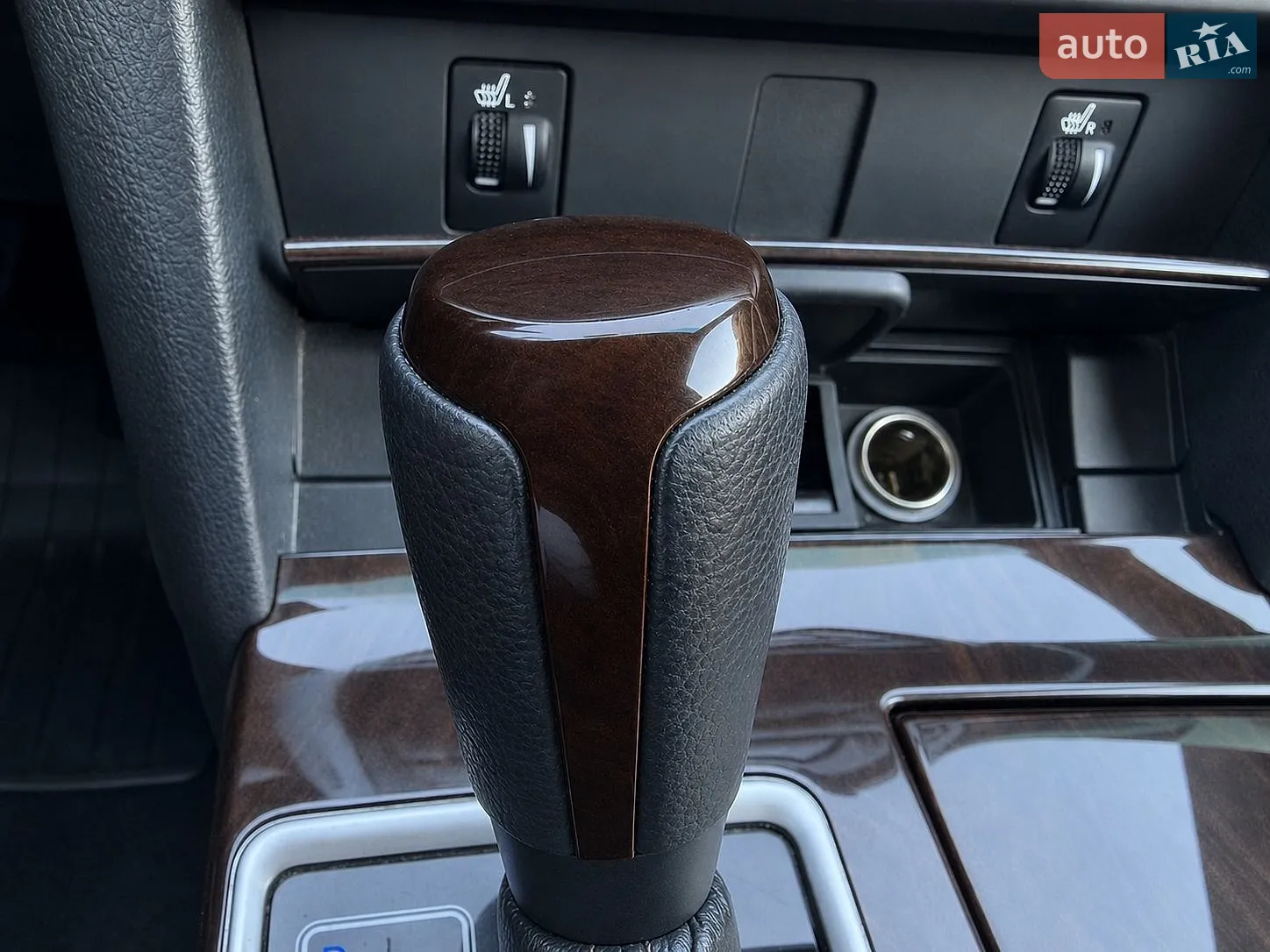 2017 Toyota Camry - мініатюра 8