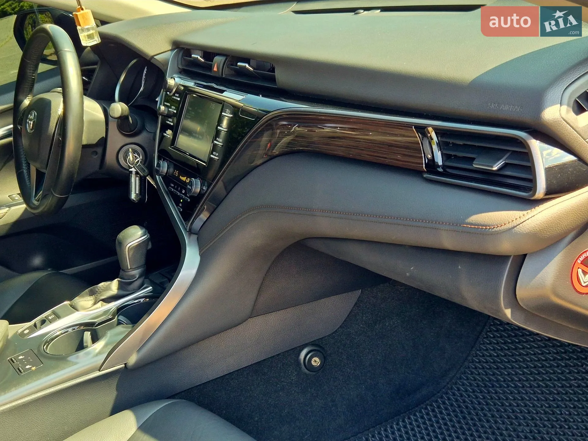 2019 Toyota Camry - мініатюра 15