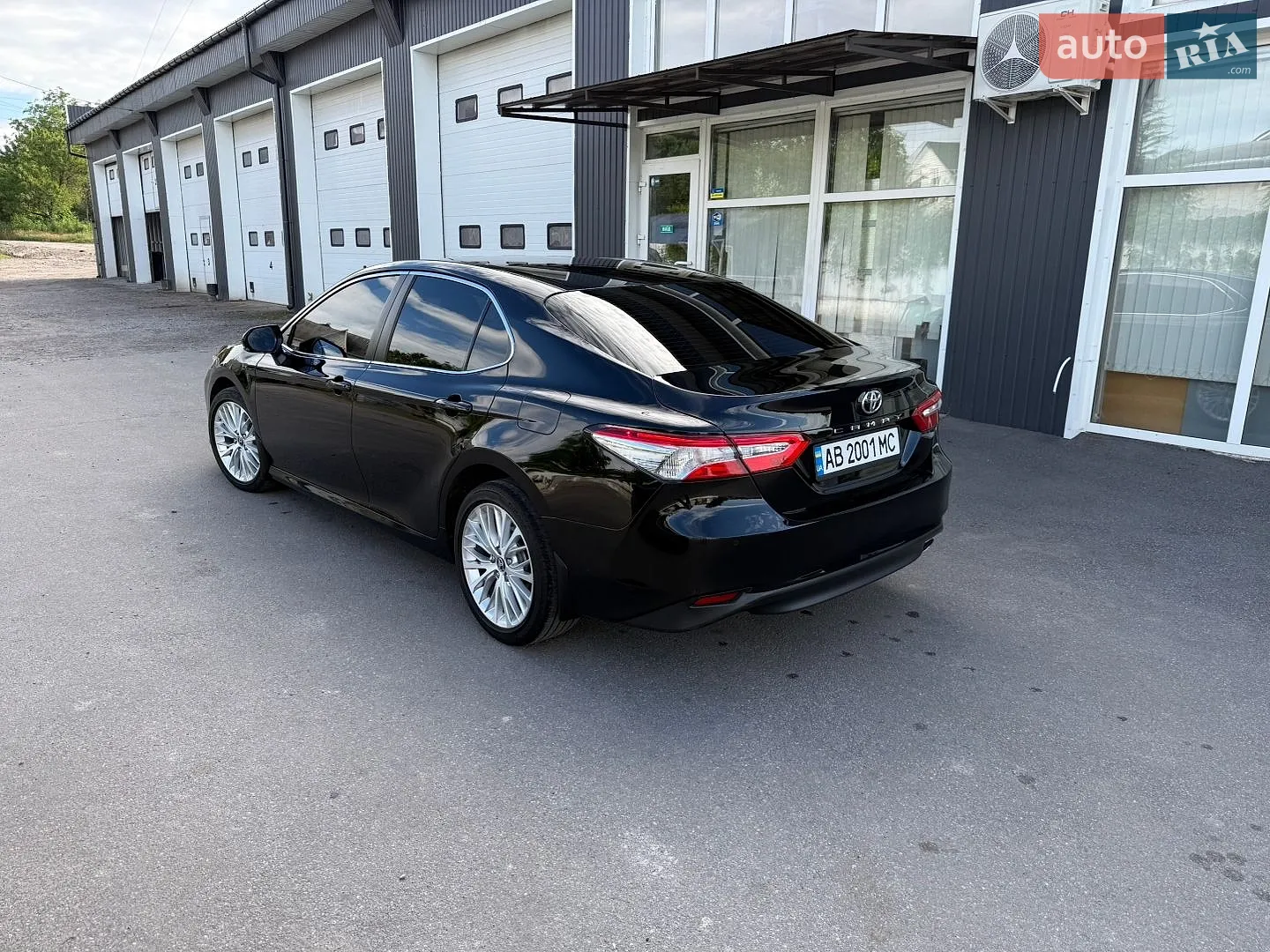 2018 Toyota Camry - мініатюра 28