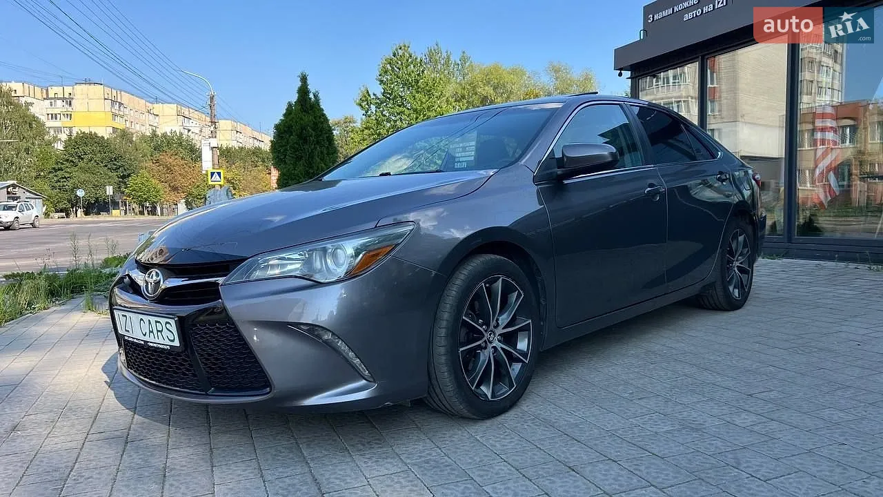 2016 Toyota Camry - мініатюра 3