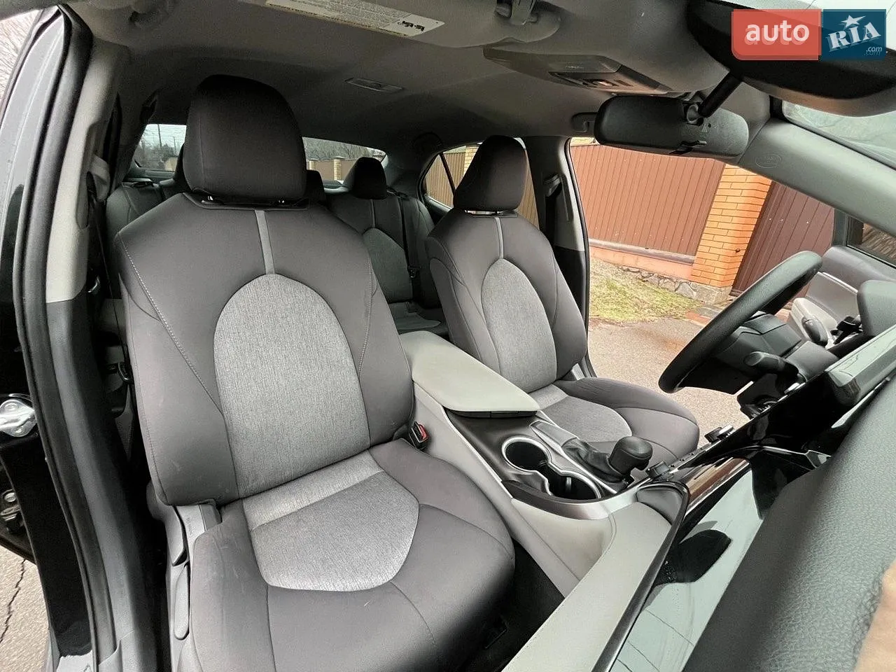 2021 Toyota Camry - мініатюра 3