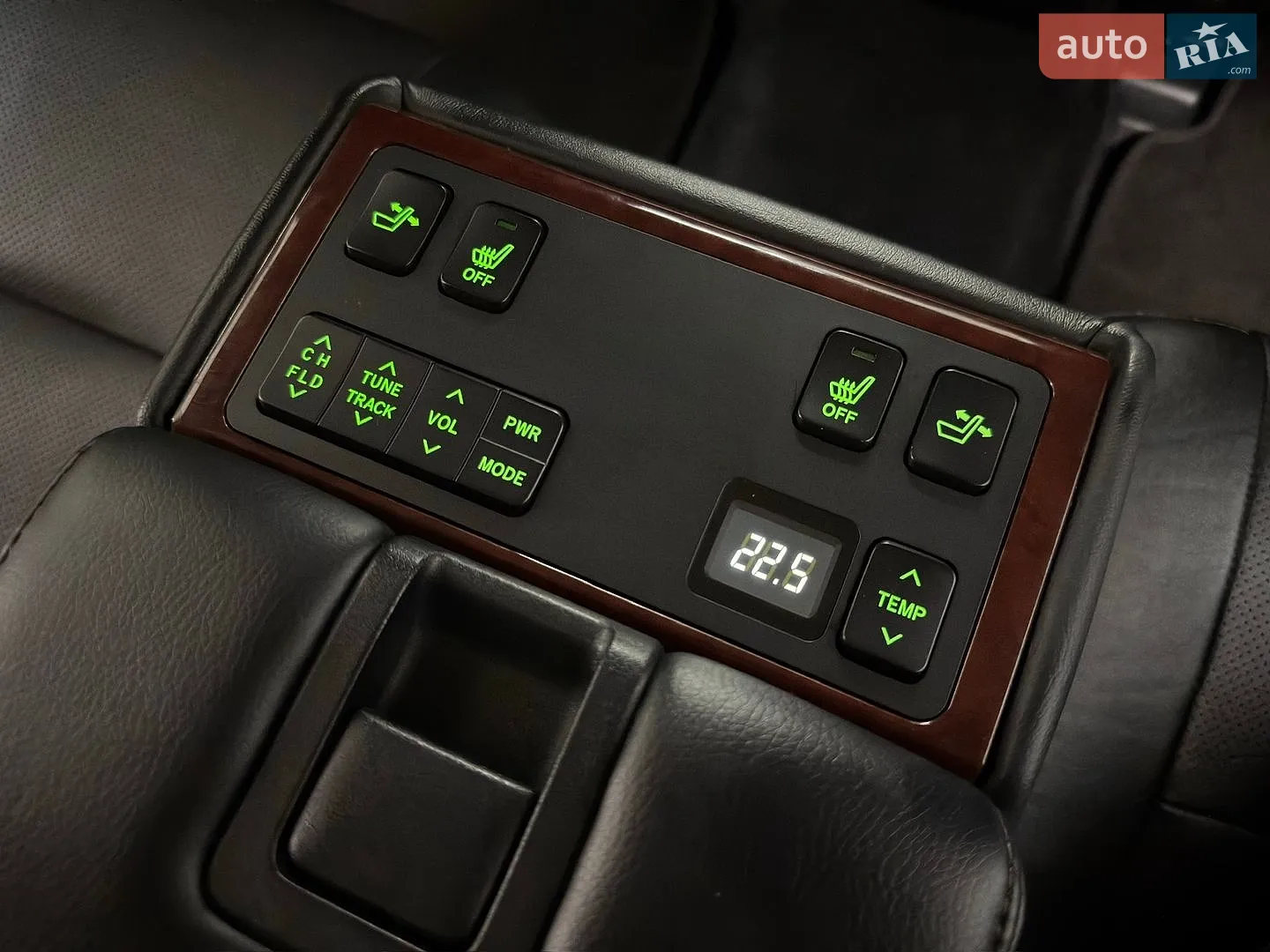 2014 Toyota Camry - мініатюра 16