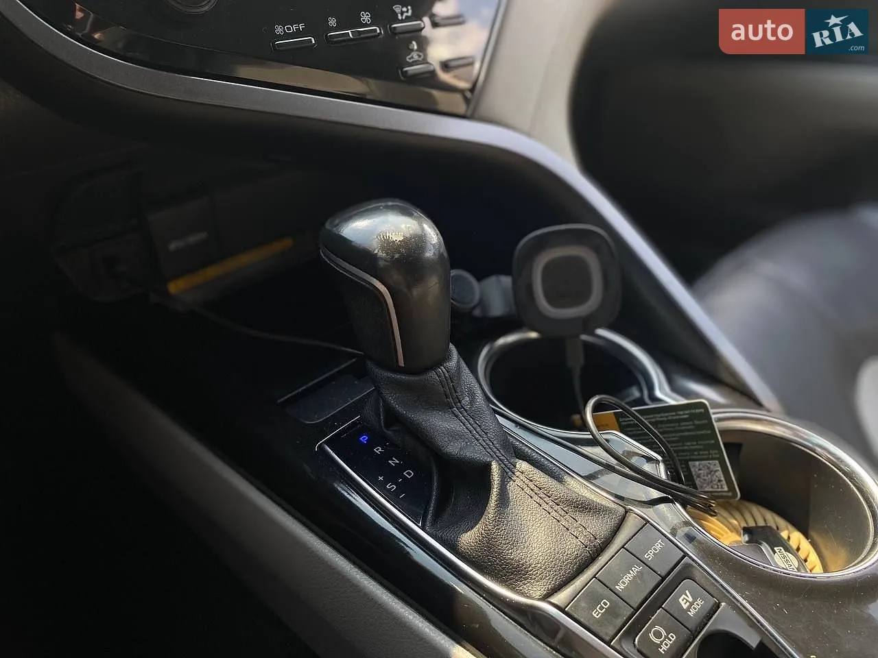 2020 Toyota Camry - мініатюра 40