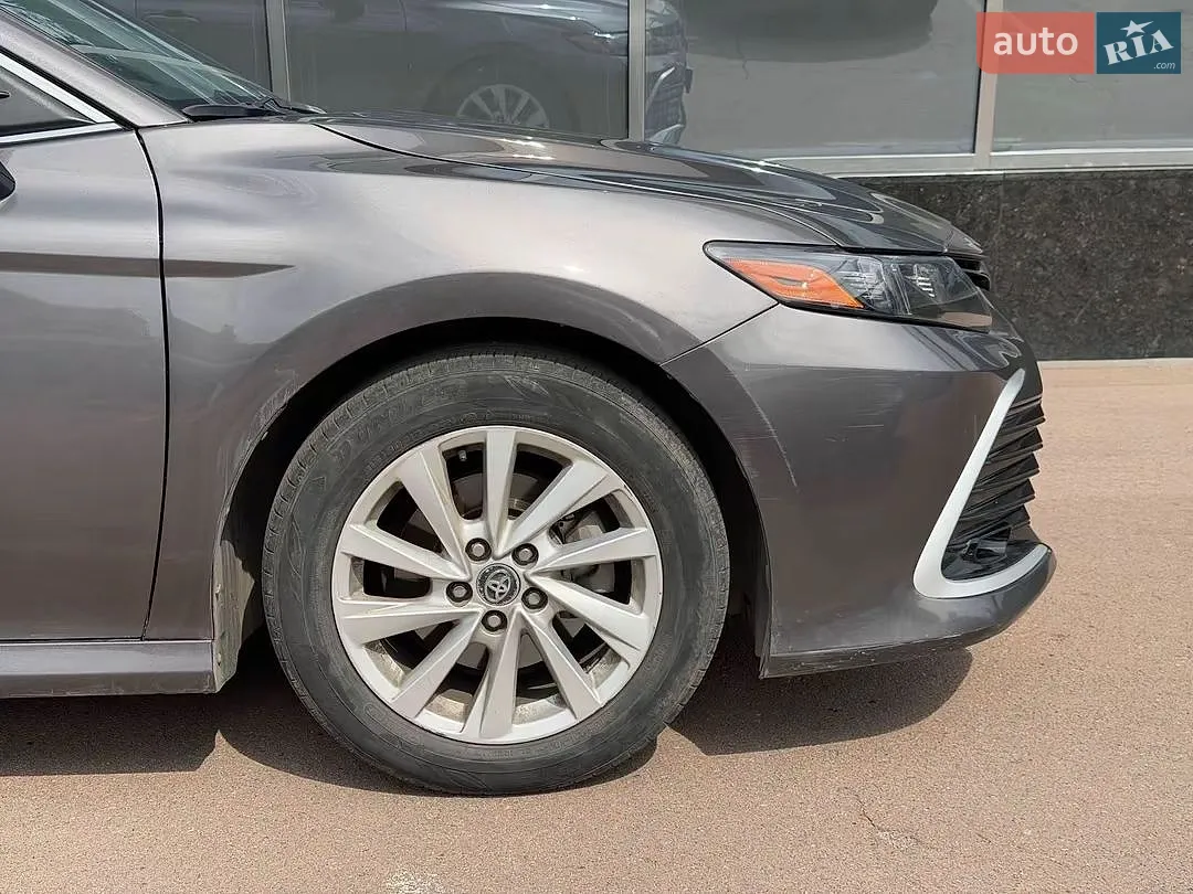 2022 Toyota Camry - мініатюра 5