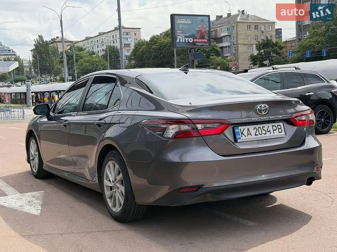 2022 Toyota Camry - мініатюра 10
