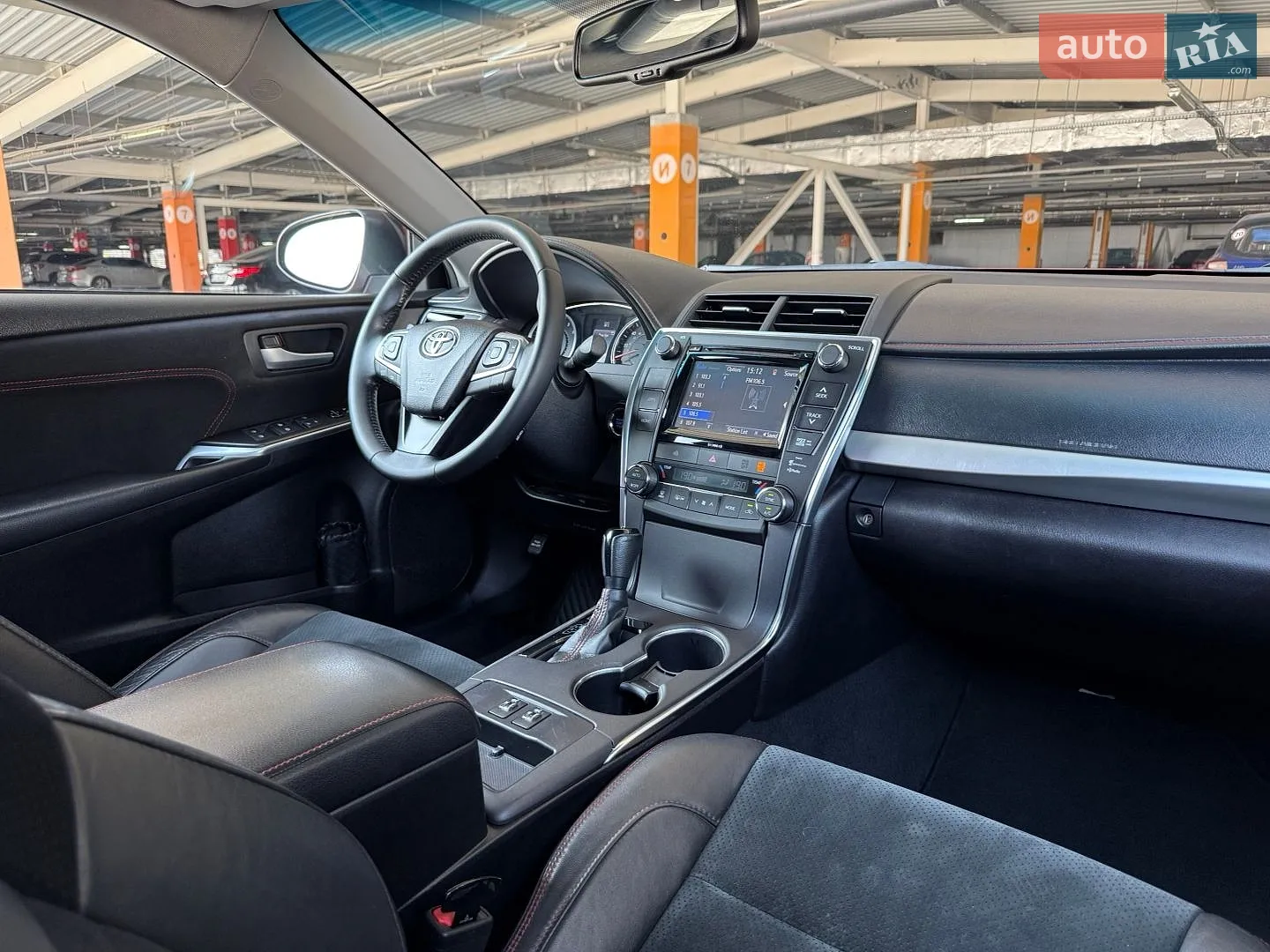 2015 Toyota Camry - мініатюра 30