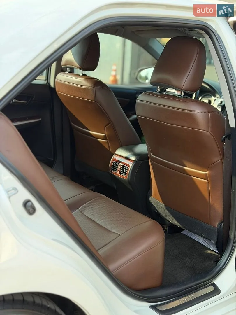 2012 Toyota Camry - мініатюра 18